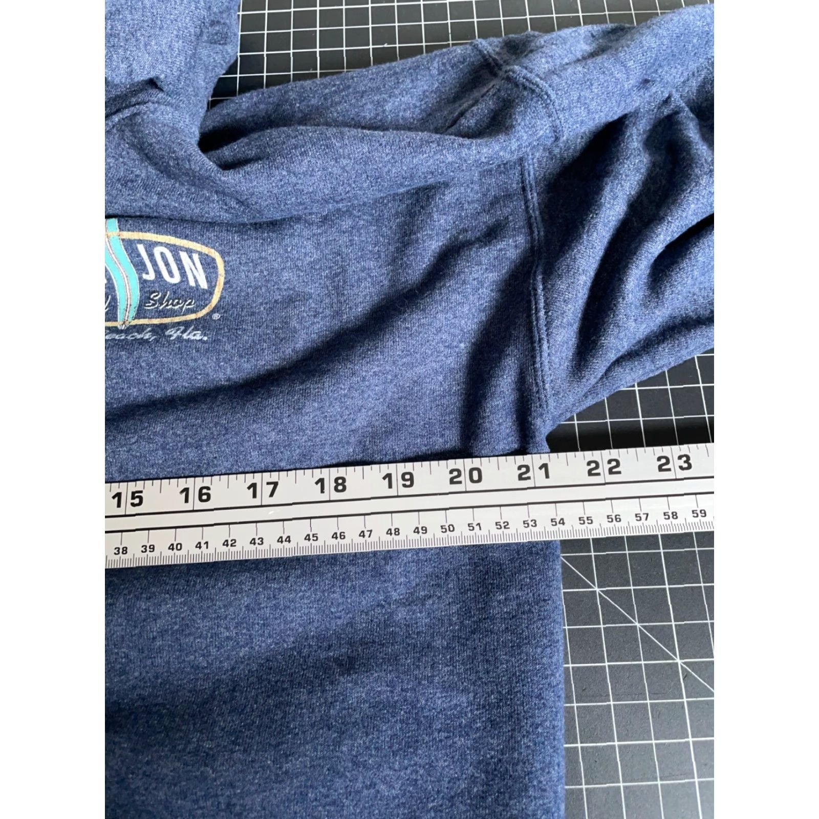 Ron Jon Surf Shop Ron Jon Surf Shop Hoodie Adult Medium Blue Pullover Sweatshirt Graphic Print Cars Classic Car Mens Size US M / EU 48-50 / 2 - 5 Thumbnail