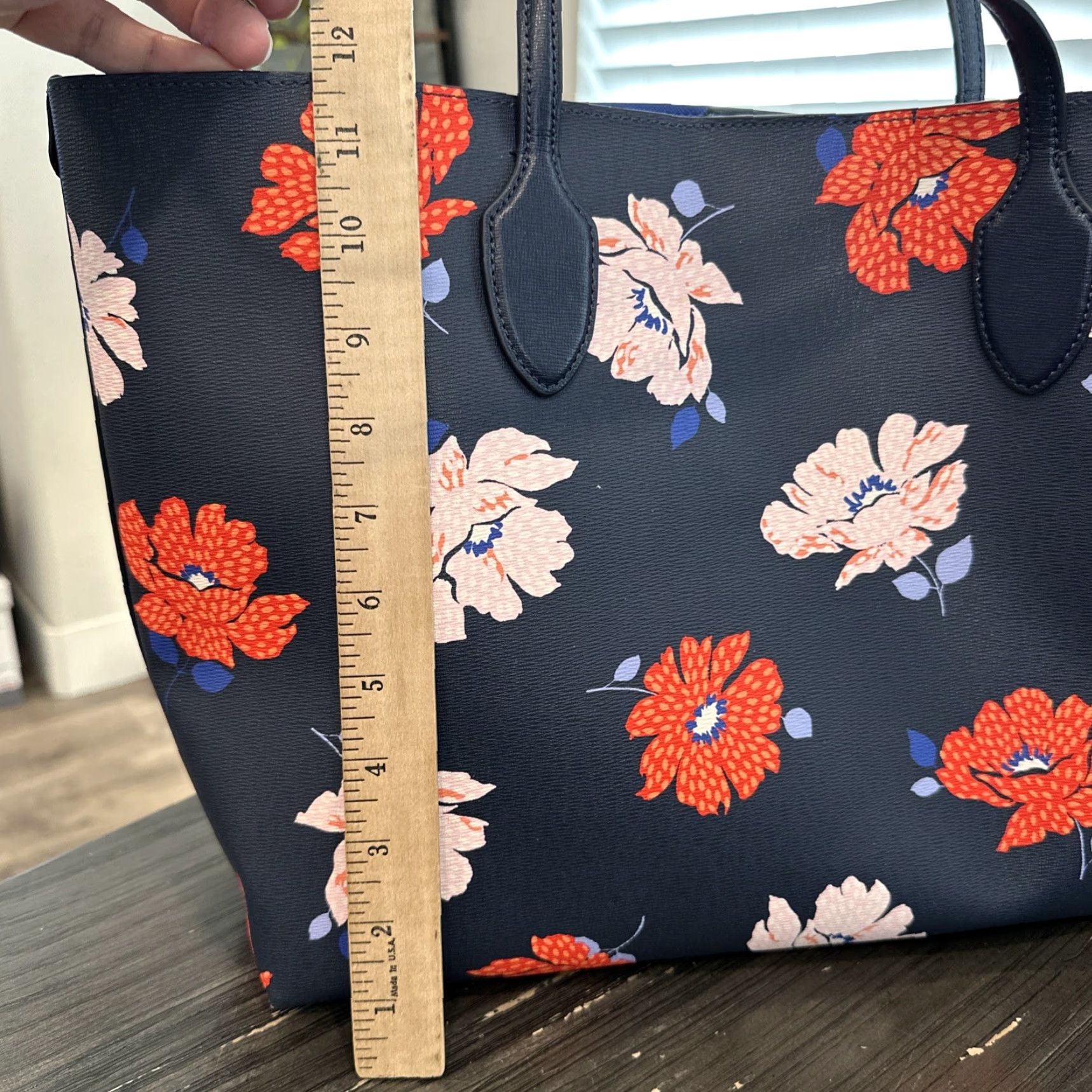 Vintage KATE SPADE Bleecker Dotty Floral Large Tote Parisian Navy Multi Women's Handbag Size ONE SIZE - 5 Thumbnail