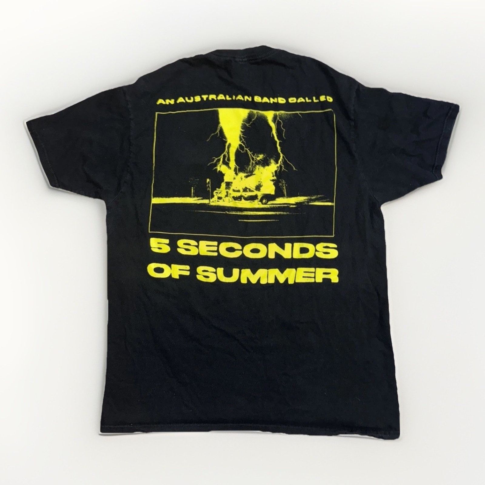 Band Tees 5 Seconds of Summer Band Tee Black Yellow L 21x27 Size US L / EU 52-54 / 3 - 1 Thumbnail
