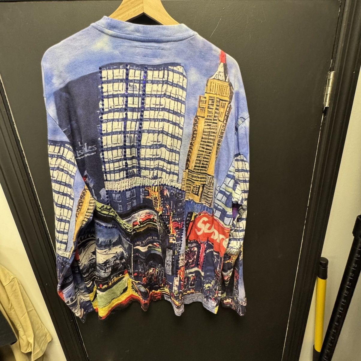 Supreme Supreme Skyline Sequin L/S Top Day Size US L / EU 52-54 / 3 - 2 Thumbnail