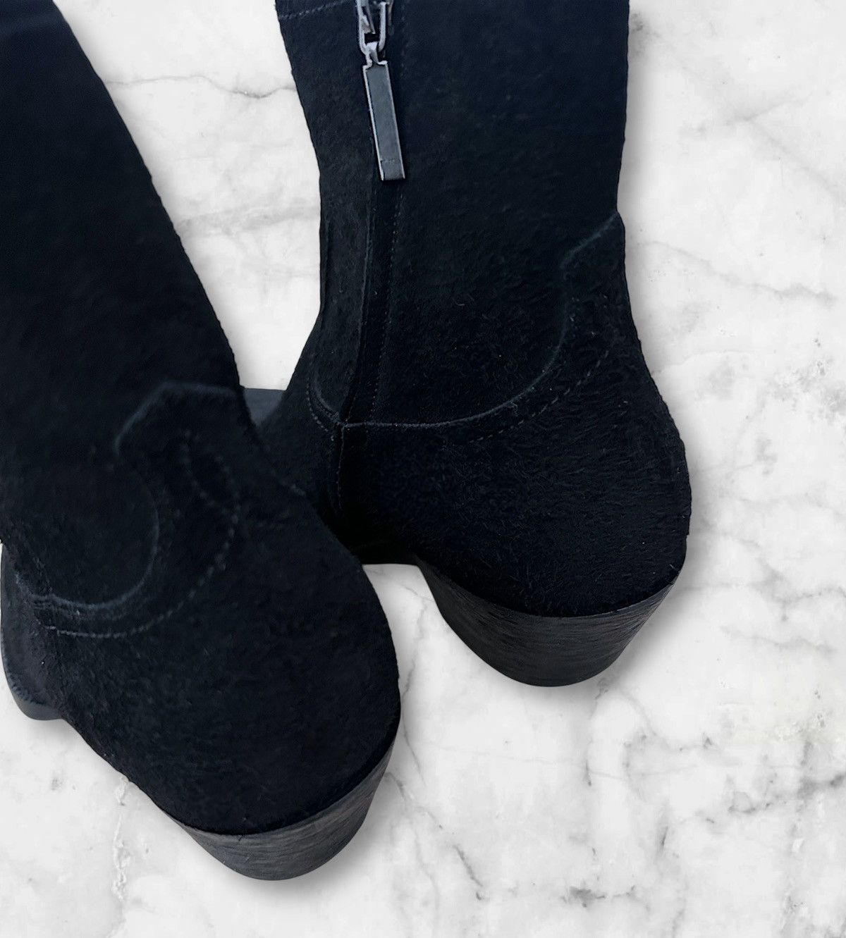Saint Laurent Paris Saint Laurent Suede Lukas Boots Size US 7 / EU 40 - 4 Thumbnail