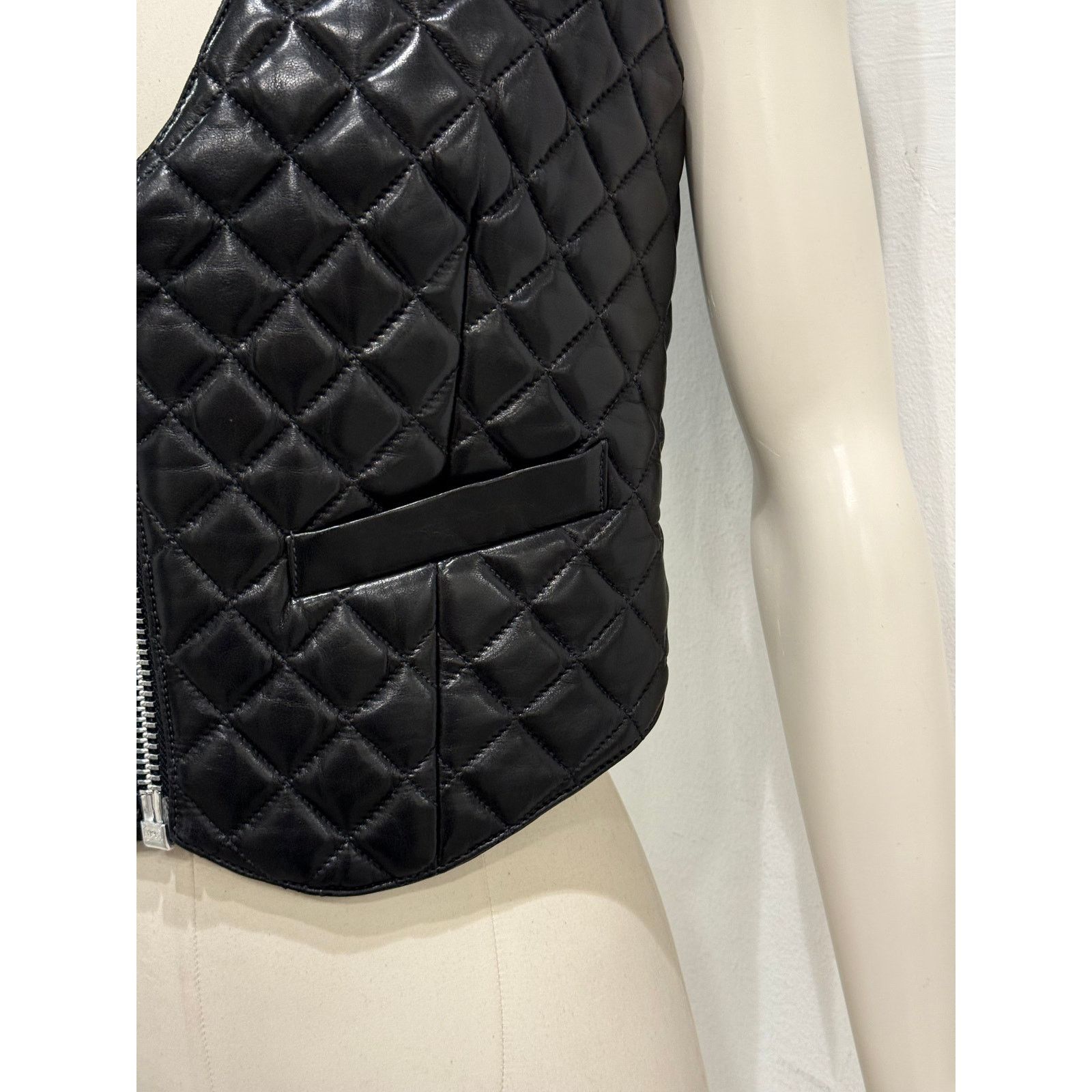 Chrome Hearts 1990s Chrome Hearts leather vest Size M / US 6-8 / IT 42-44 - 7 Thumbnail