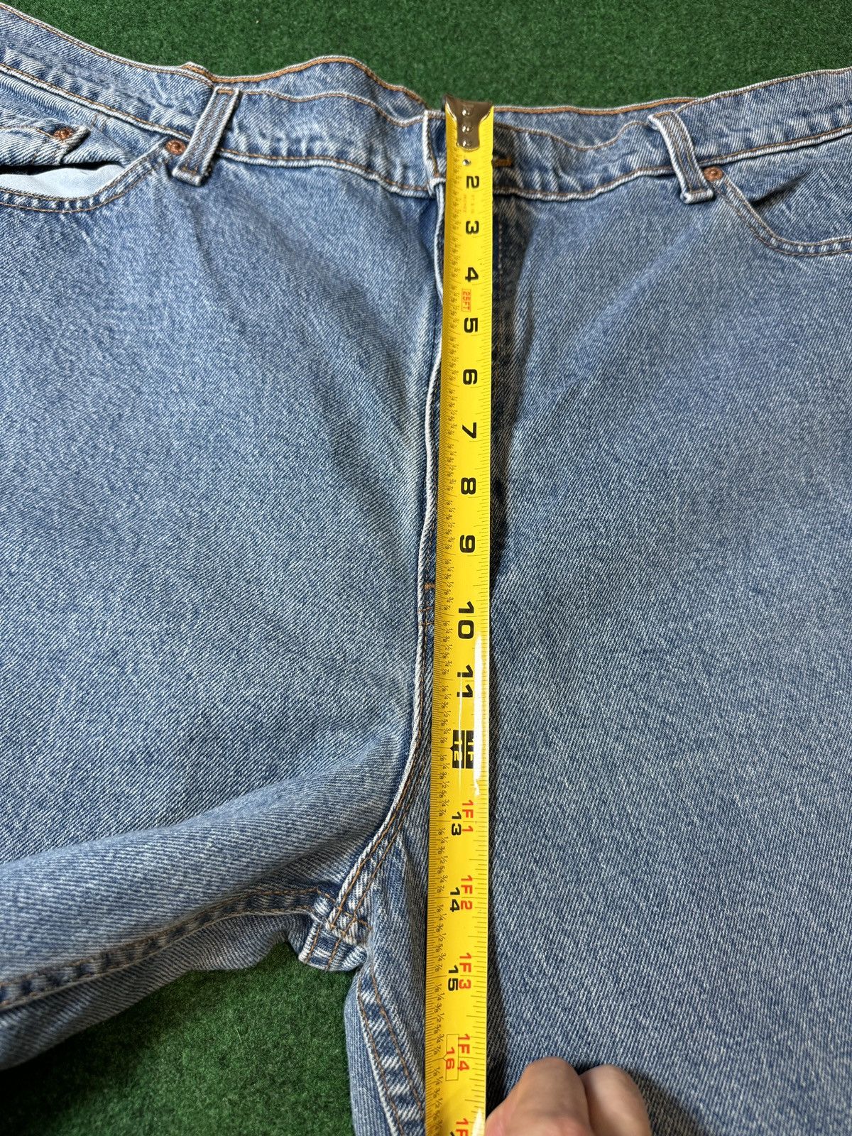 Levi's × Levi's Vintage Clothing × Vintage Vintage 90s Levi’s 550 Relaxed Taper 42x34 Light Wash Jeans Size 42" / US 20 - 11 Thumbnail