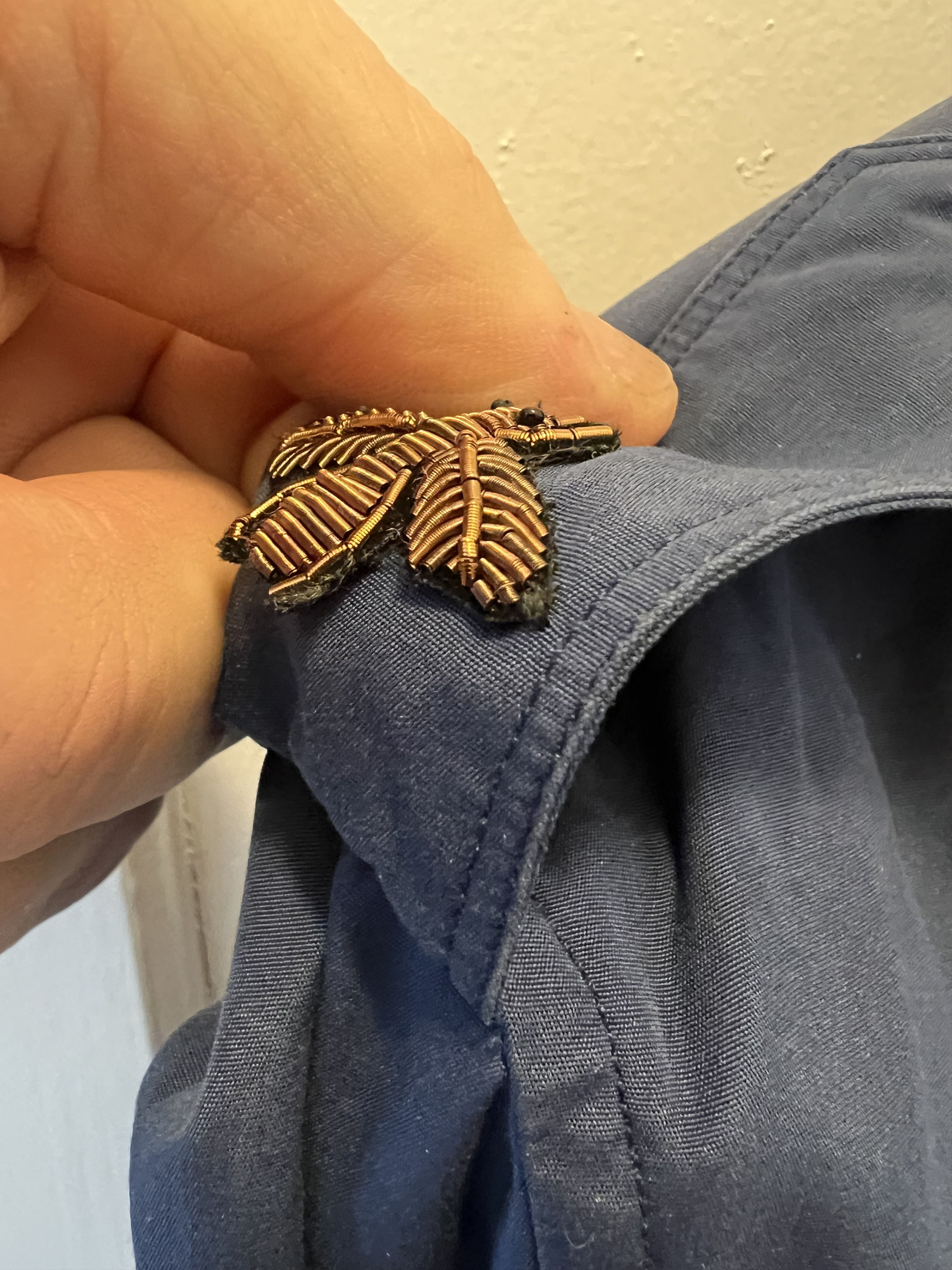 Gucci S/S17 $890 "Insect” Officers Shirt Size US L / EU 52-54 / 3 - 3 Thumbnail