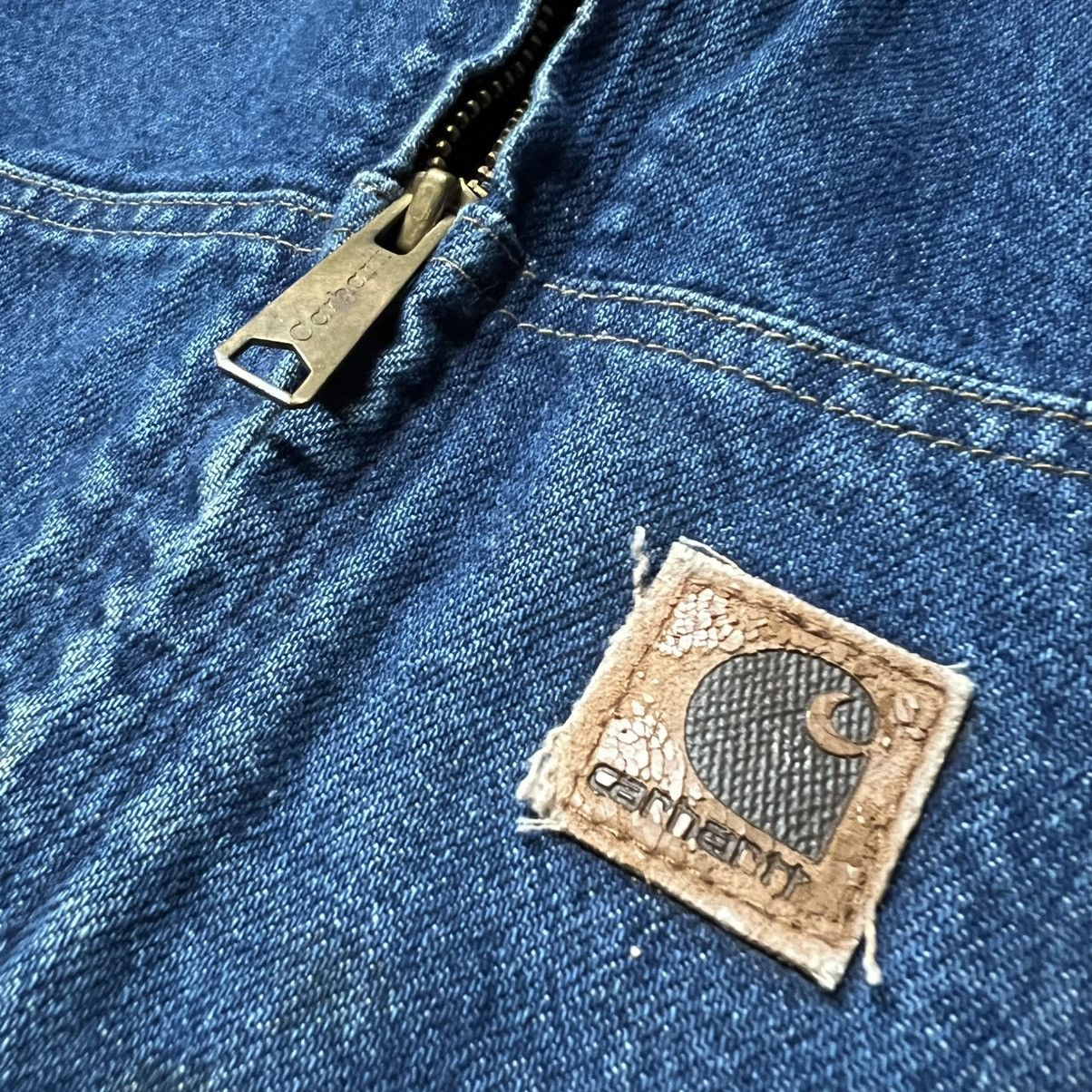 Carhartt × Carhartt Wip × Vintage Vintage Carhartt J139 Blanket-Lined Denim Hooded Jacket Size US XXL / EU 58 / 5 - 6 Thumbnail
