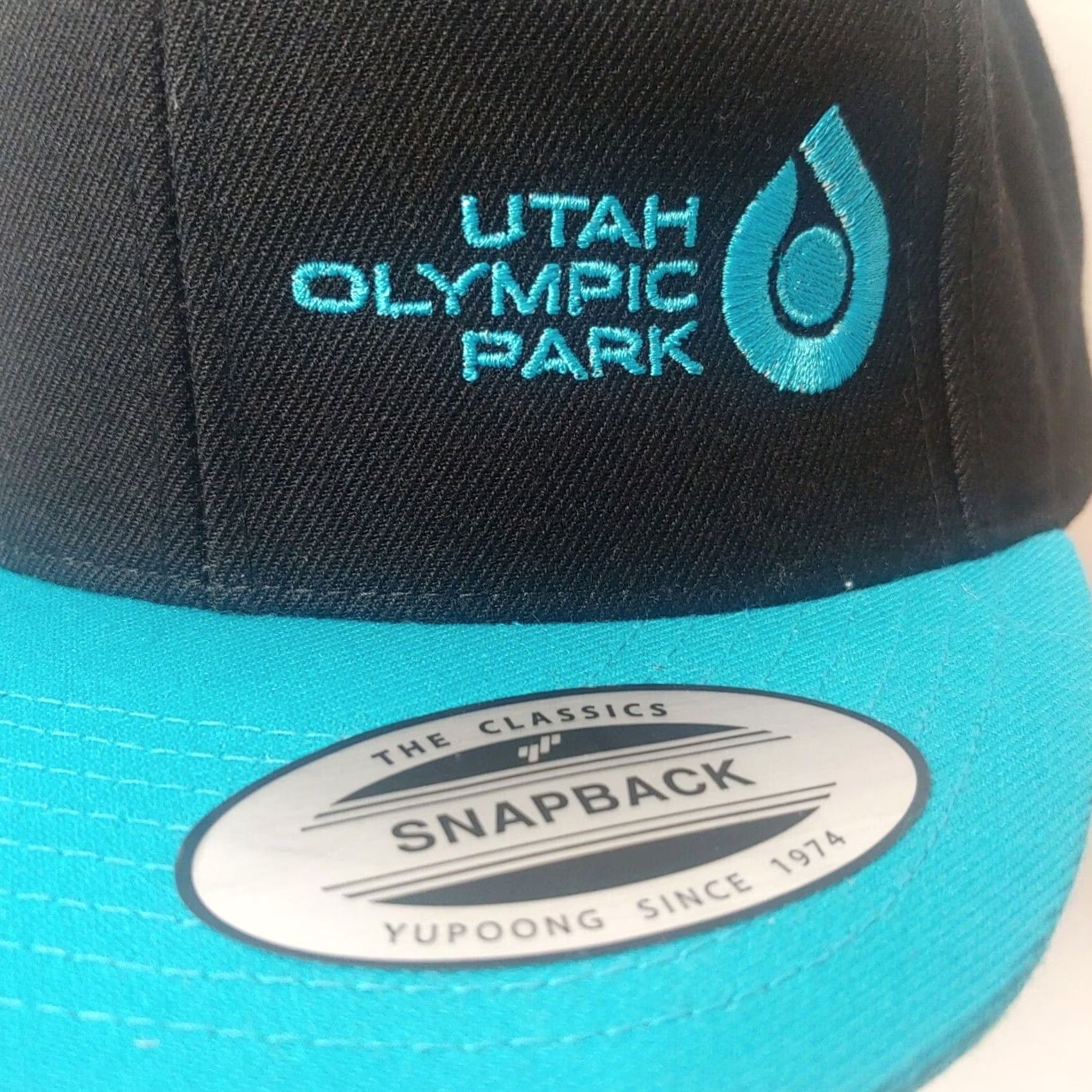 Vintage Yupoong Hat Flat Cap Black Blue Wool/Acrylic Blend Adjustable Embroidered Utah Olympic Park Classic Ski USA Olympics Winter Sports Men One Size Size US M / EU 48-50 / 2 - 2 Thumbnail