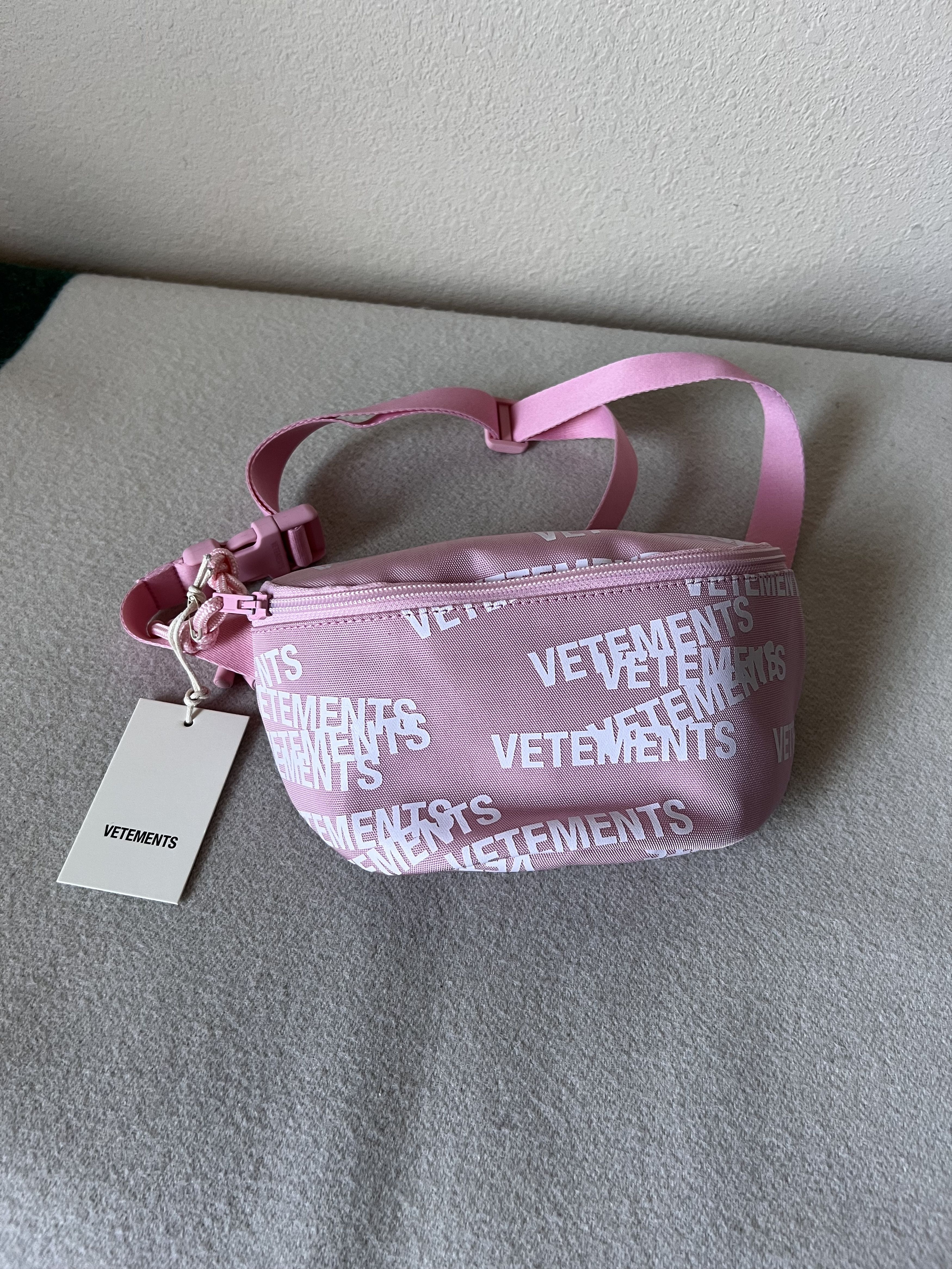 image of Vetements Stamped Logo Fanny Pack In Baby Pink, Men's