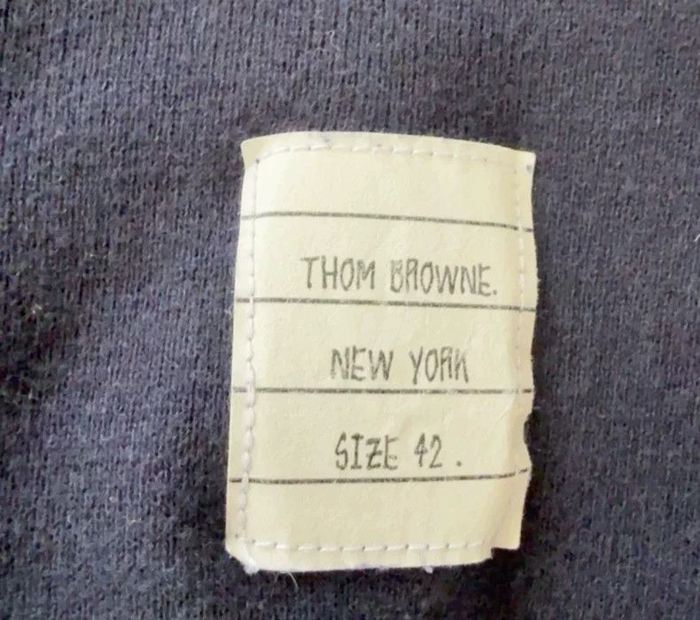 Thom Browne Thom Browne The trousers are navy blue Size US 42 / EU 58 - 3 Thumbnail