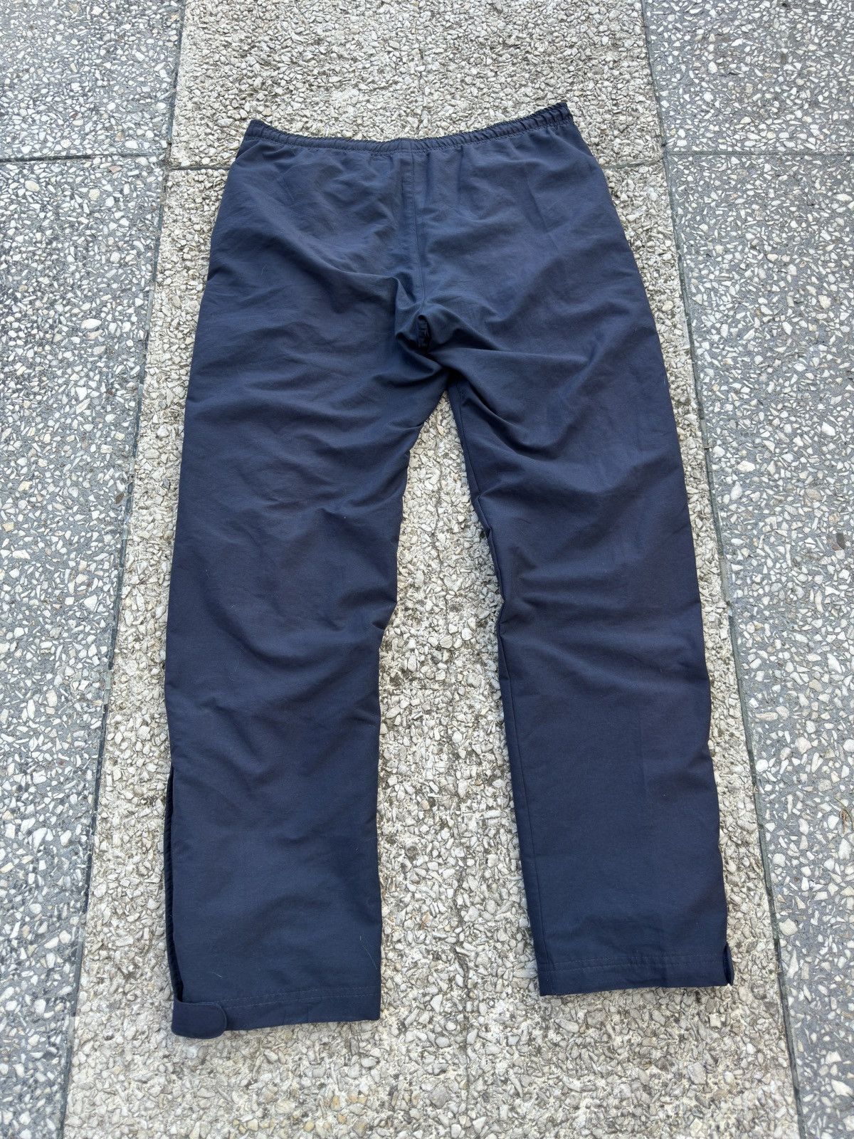 Nike Nike Vintage Nylon Sweatpants Y2K Affliction Baggy Size US 32 / EU 48 - 2 Thumbnail