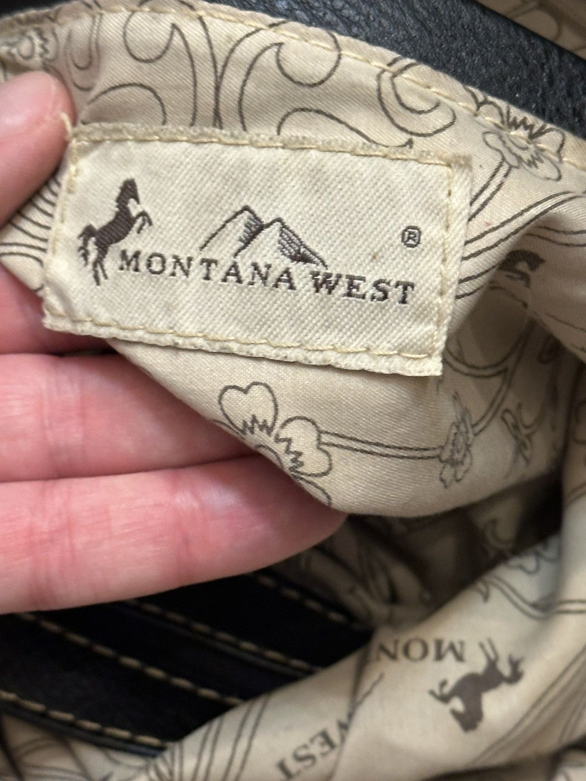 Other Montana West Y2K Distressed Studded Cross Purse Size ONE SIZE - 13 Thumbnail