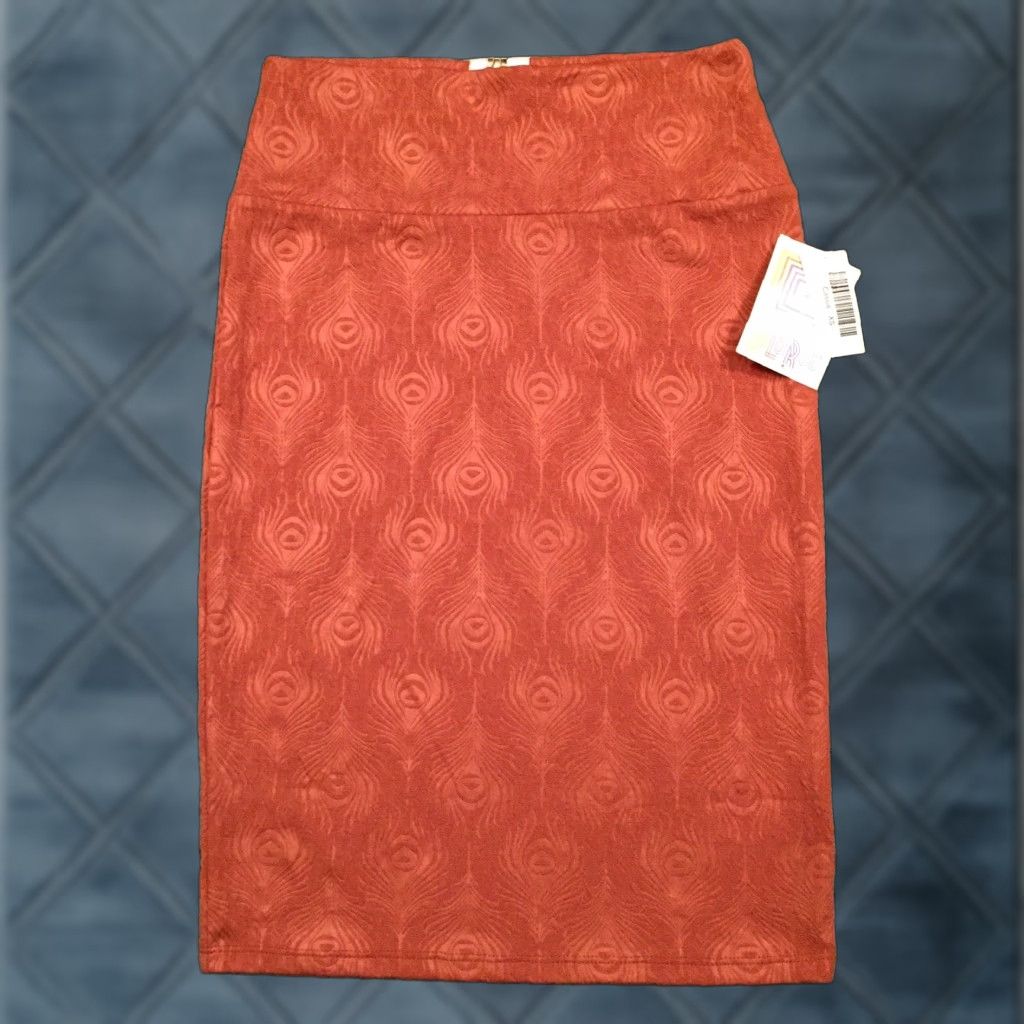 Vintage LuLaRoe Skirt XS Orange Geometric Knee Length Unlined Pull On Women Regular Polyester Spandex Knit Casual Vintage? No. Size 26" / US 2 / IT 38 - 1 Thumbnail