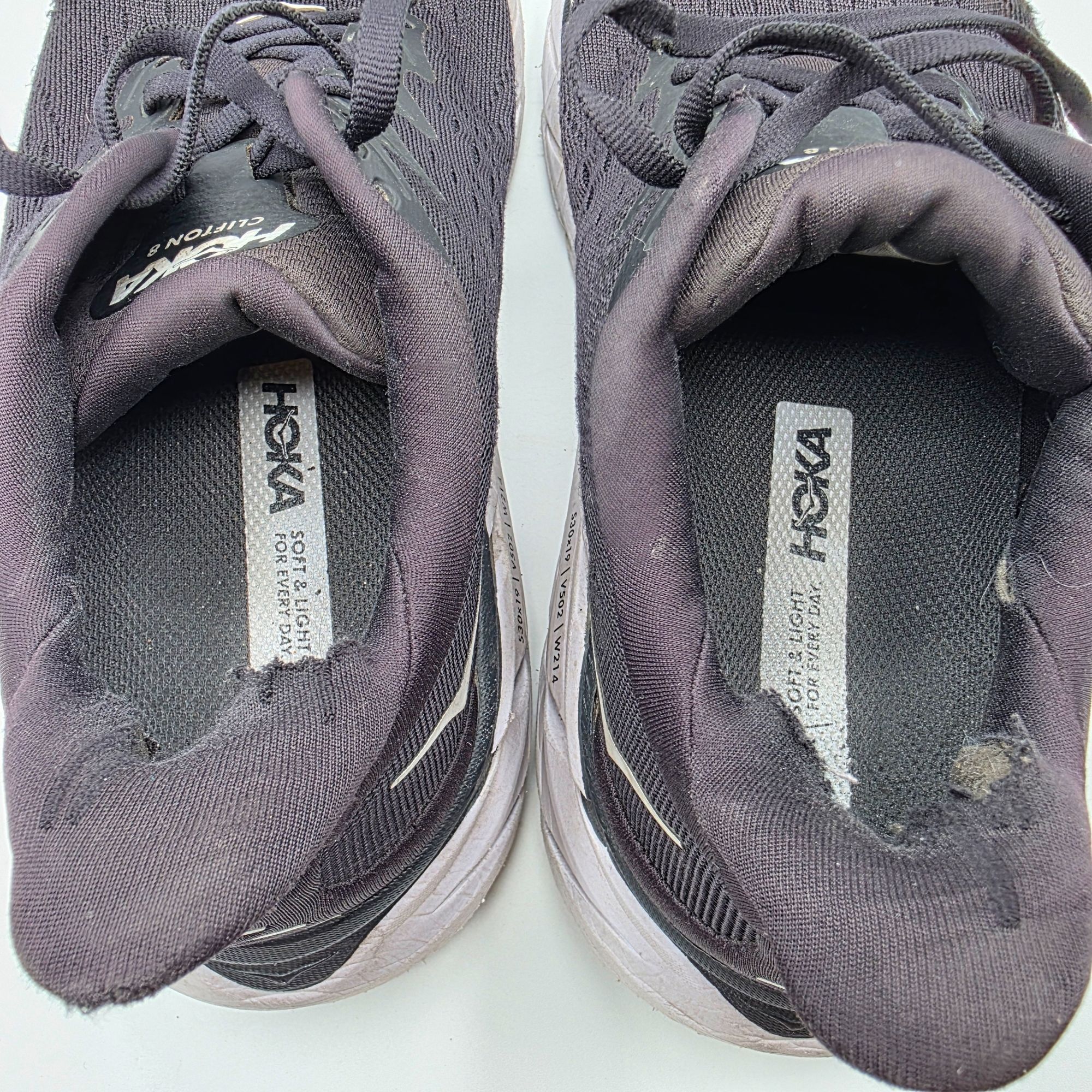 Hoka Hoka One One Clifton 8 Womens Size 8.5 Wide Black Running Sh Size US 8.5 / IT 38.5 - 9 Thumbnail