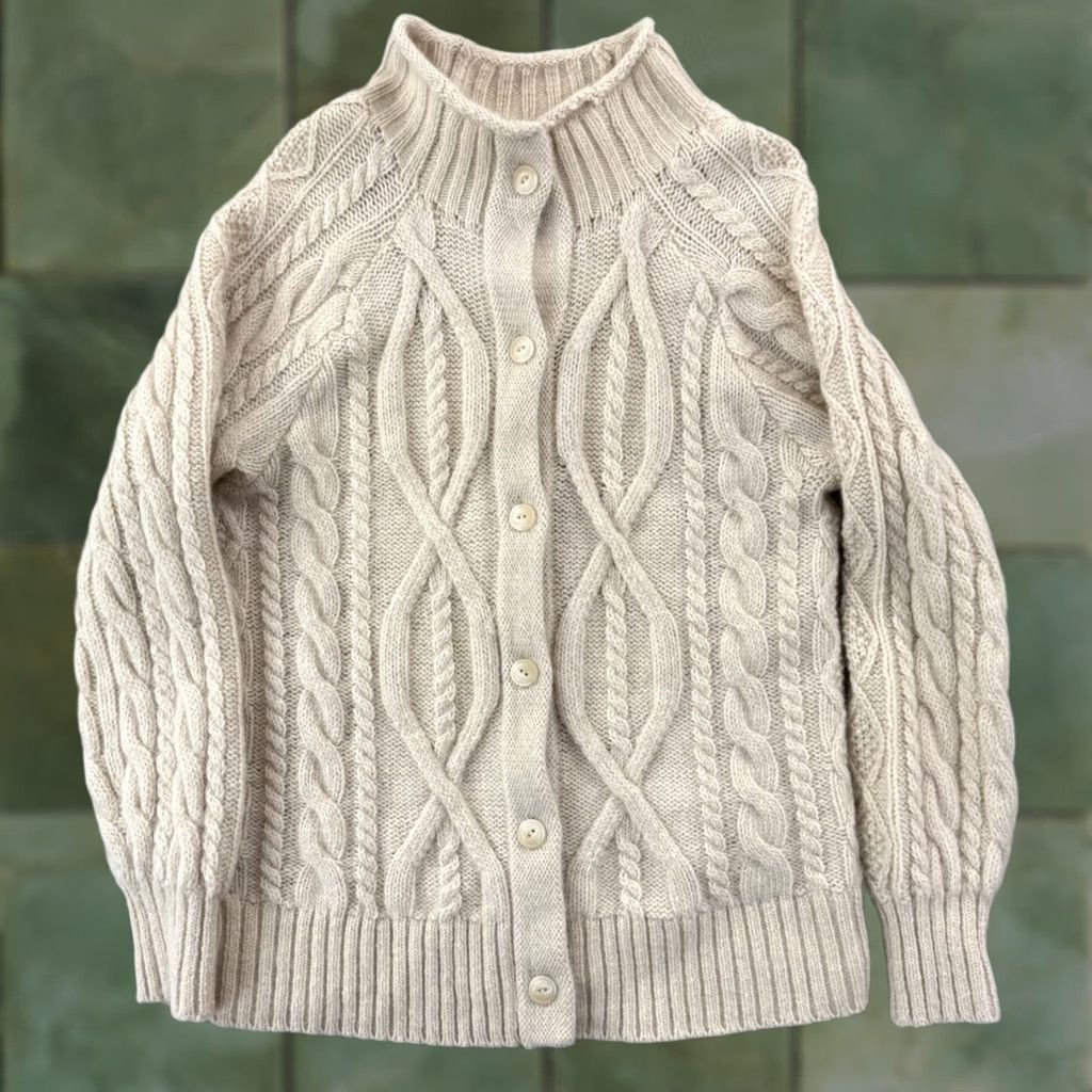 Vintage LL Bean Cardigan Sweater Womens Petite Medium Ivory Mock Neck Wool Alpaca Knit Cable-Knit Raglan Sleeve Fall Winter Spring Solid Vintage: No Size M / US 6-8 / IT 42-44 - 1 Thumbnail