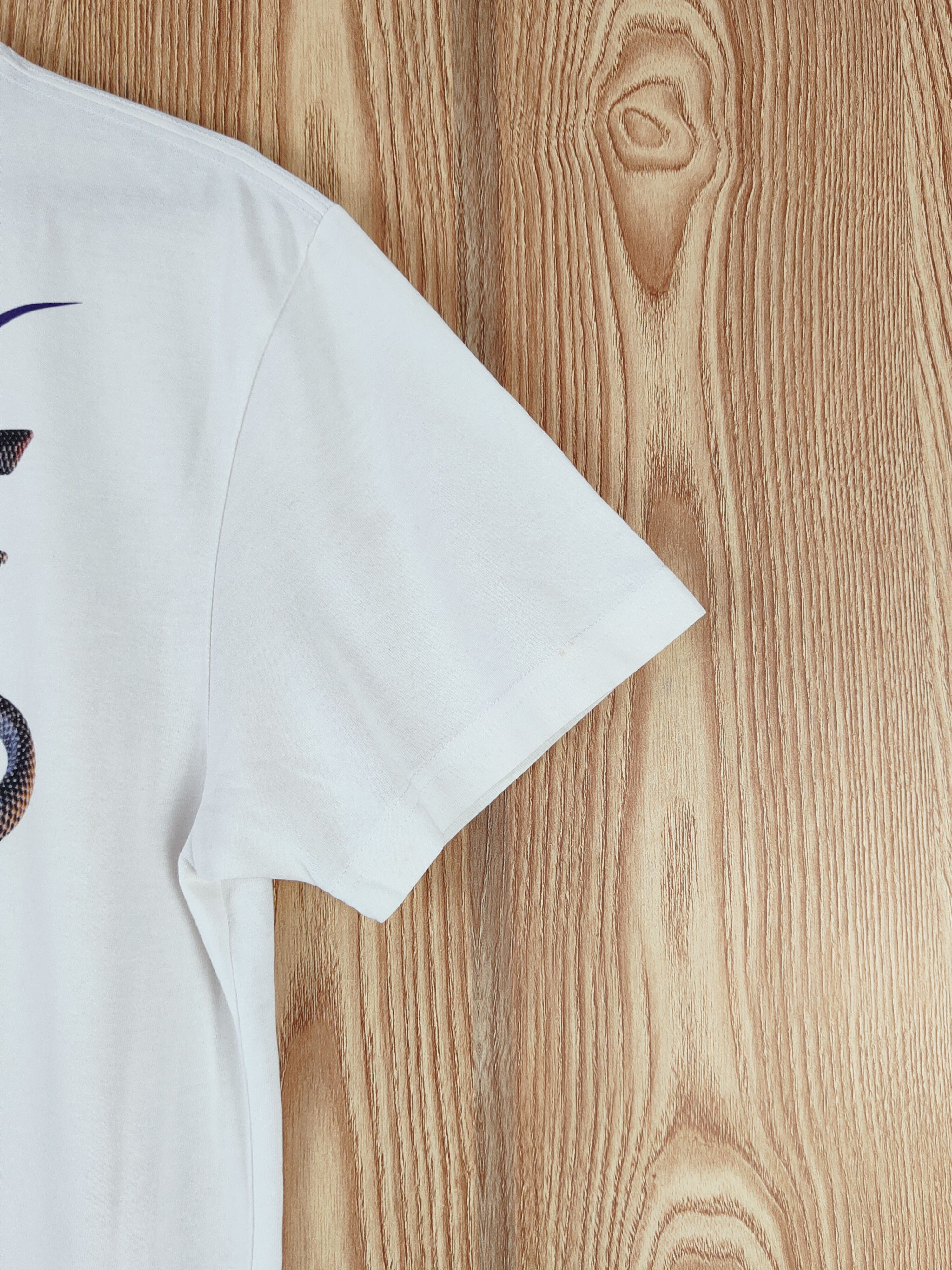 Nike DL Nike-Dri fit kobe bryant black mamba White tee #W576 Size US M / EU 48-50 / 2 - 7 Thumbnail