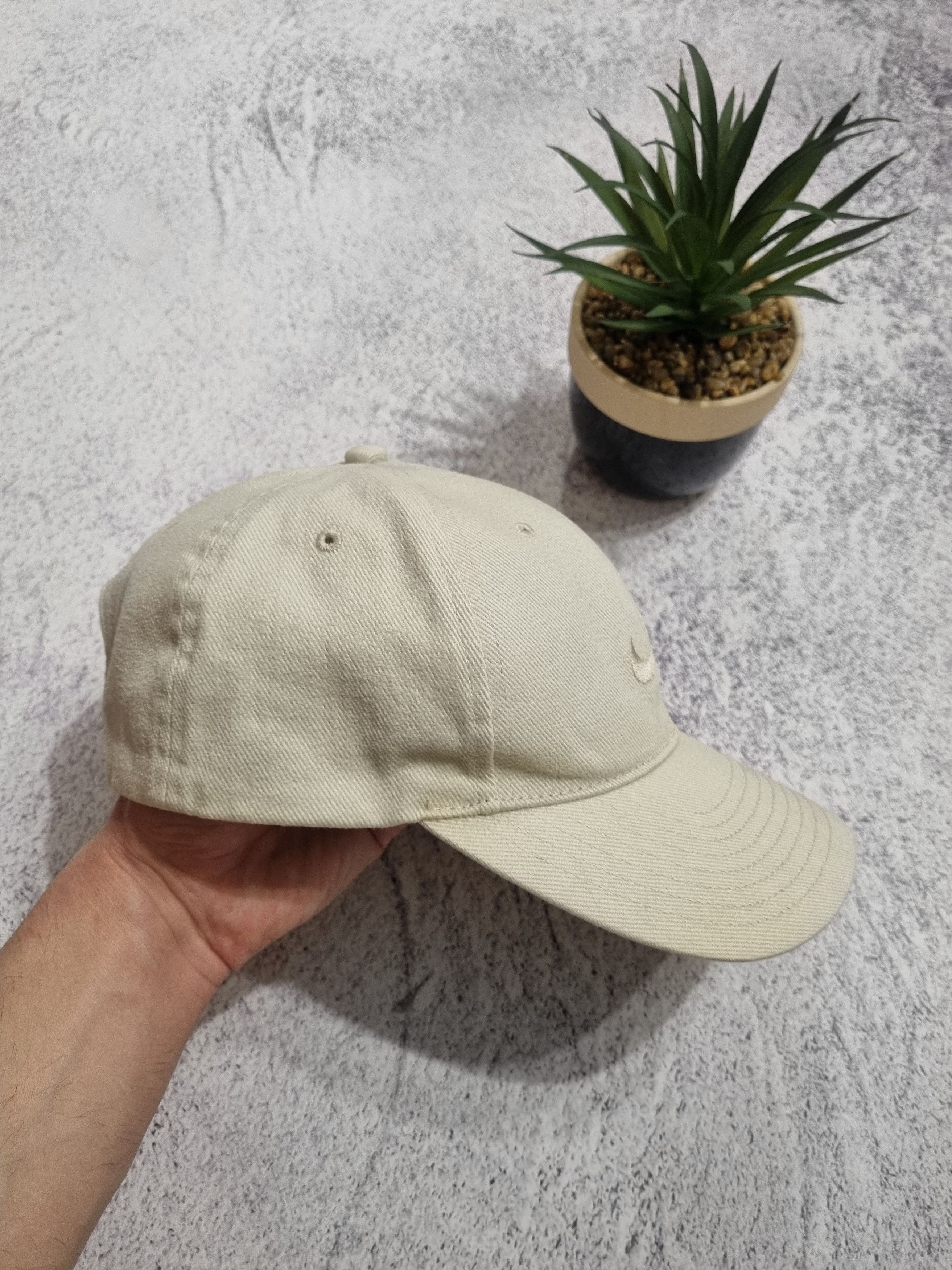 Nike × Vintage Vintage Nike Cream Snapback Cap Size ONE SIZE - 4 Thumbnail