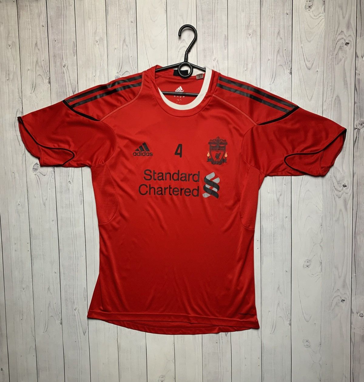 Adidas × Vintage Vintage adidas Liverpool soccer jersey size M 4 logo Size US M / EU 48-50 / 2 - 1 Thumbnail