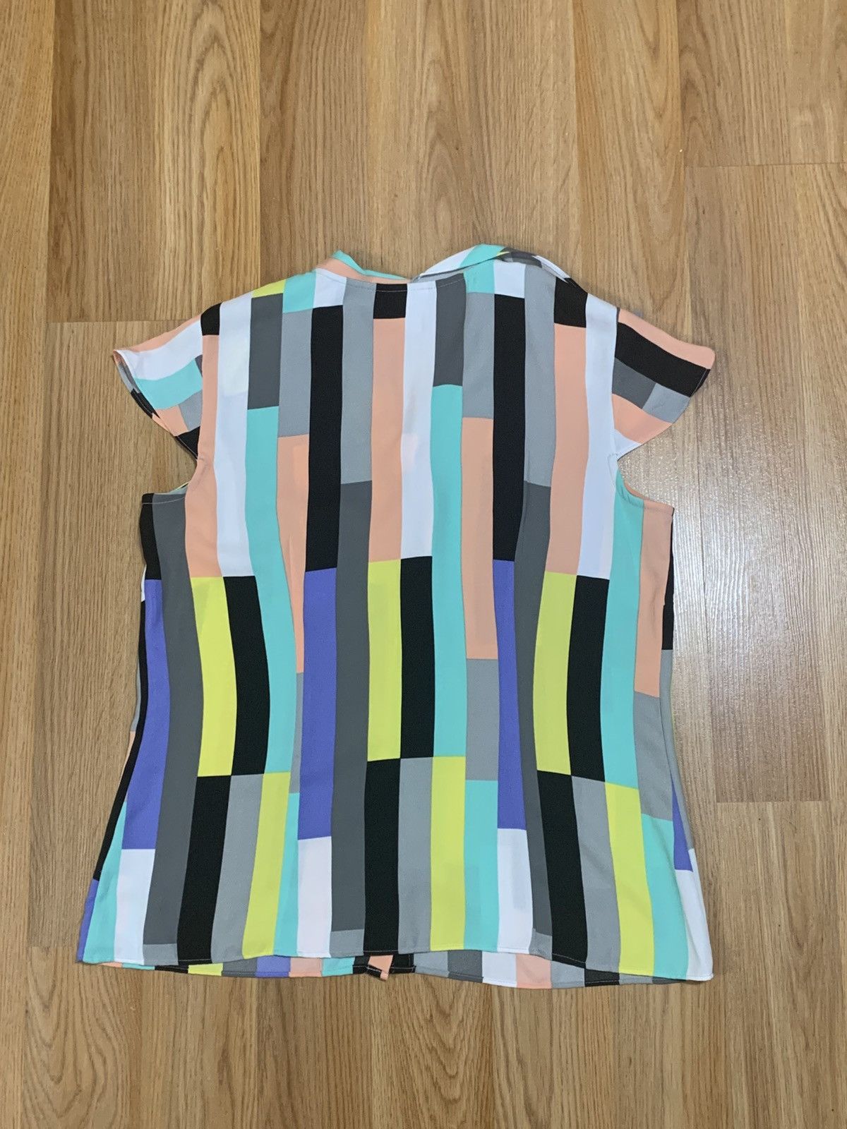 Worthington SzM- Worthington Colorblock Retro Style Button Up Blouse Size M / US 6-8 / IT 42-44 - 2 Thumbnail