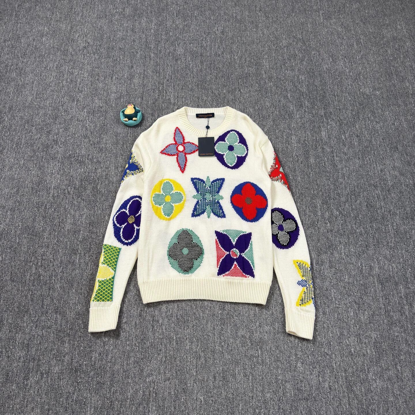 Louis Vuitton LV white floral print sweater Size US M / EU 48-50 / 2 - 1 Thumbnail
