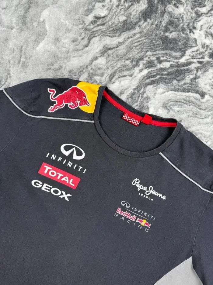 Red Bull Pepe Jeans F1 Infinity Red Bull Racing T-Shirt Size US L / EU 52-54 / 3 - 3 Thumbnail