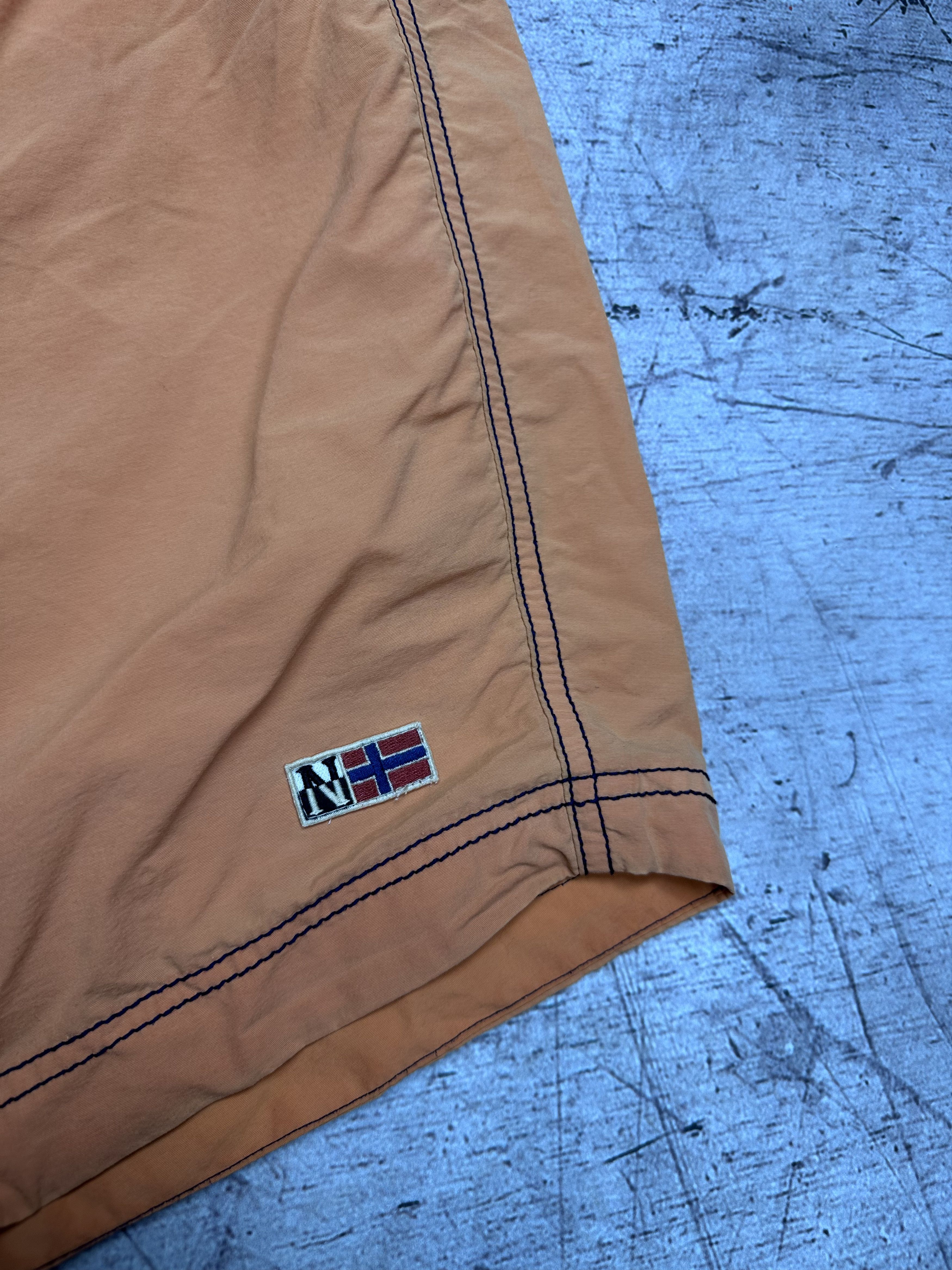 Napapijri Napapijri Vintage Mens Nylon Shorts Size US 38 / EU 54 - 3 Thumbnail