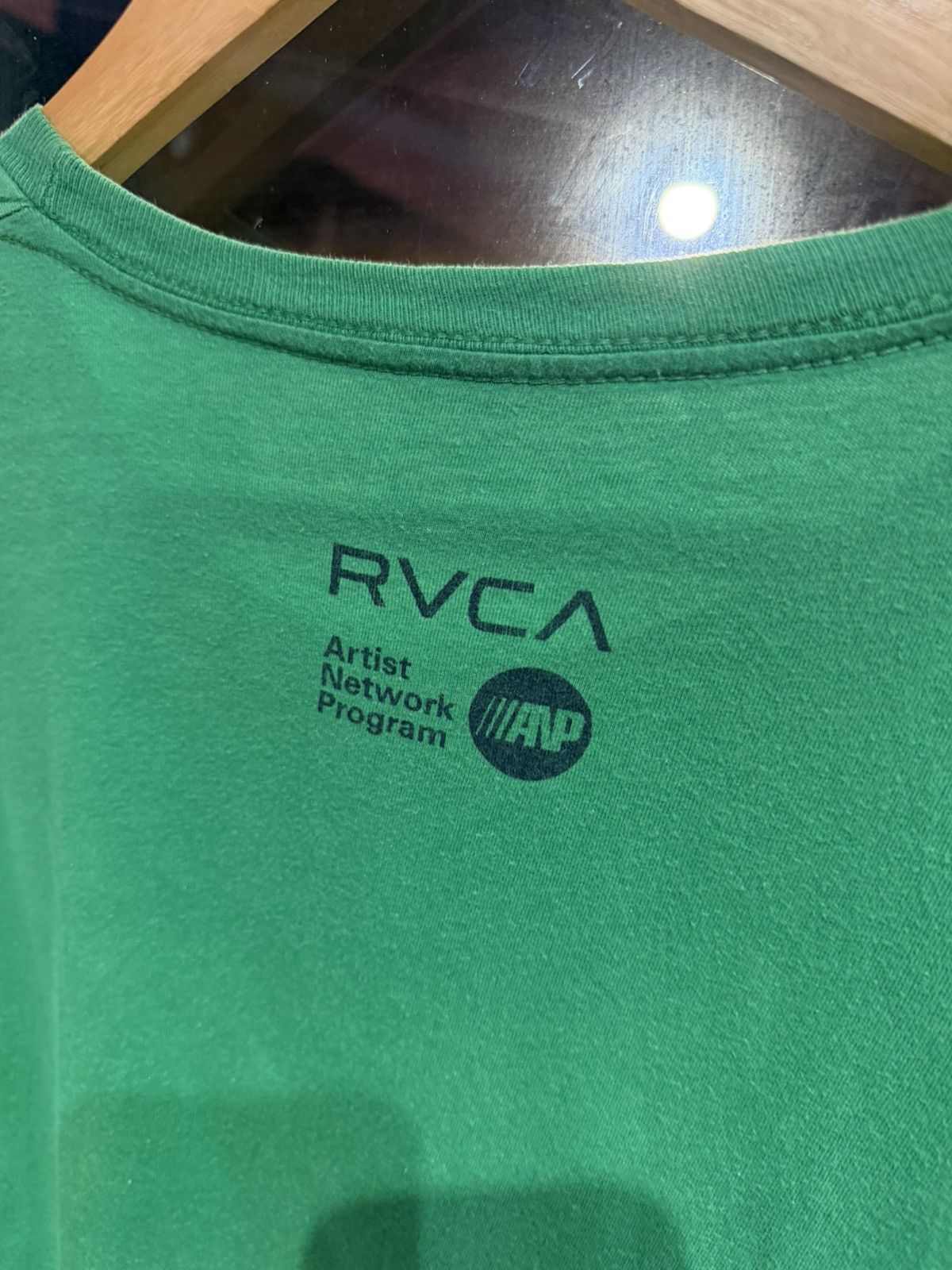 RVCA Rvca cure ignorance tee Size US M / EU 48-50 / 2 - 5 Thumbnail