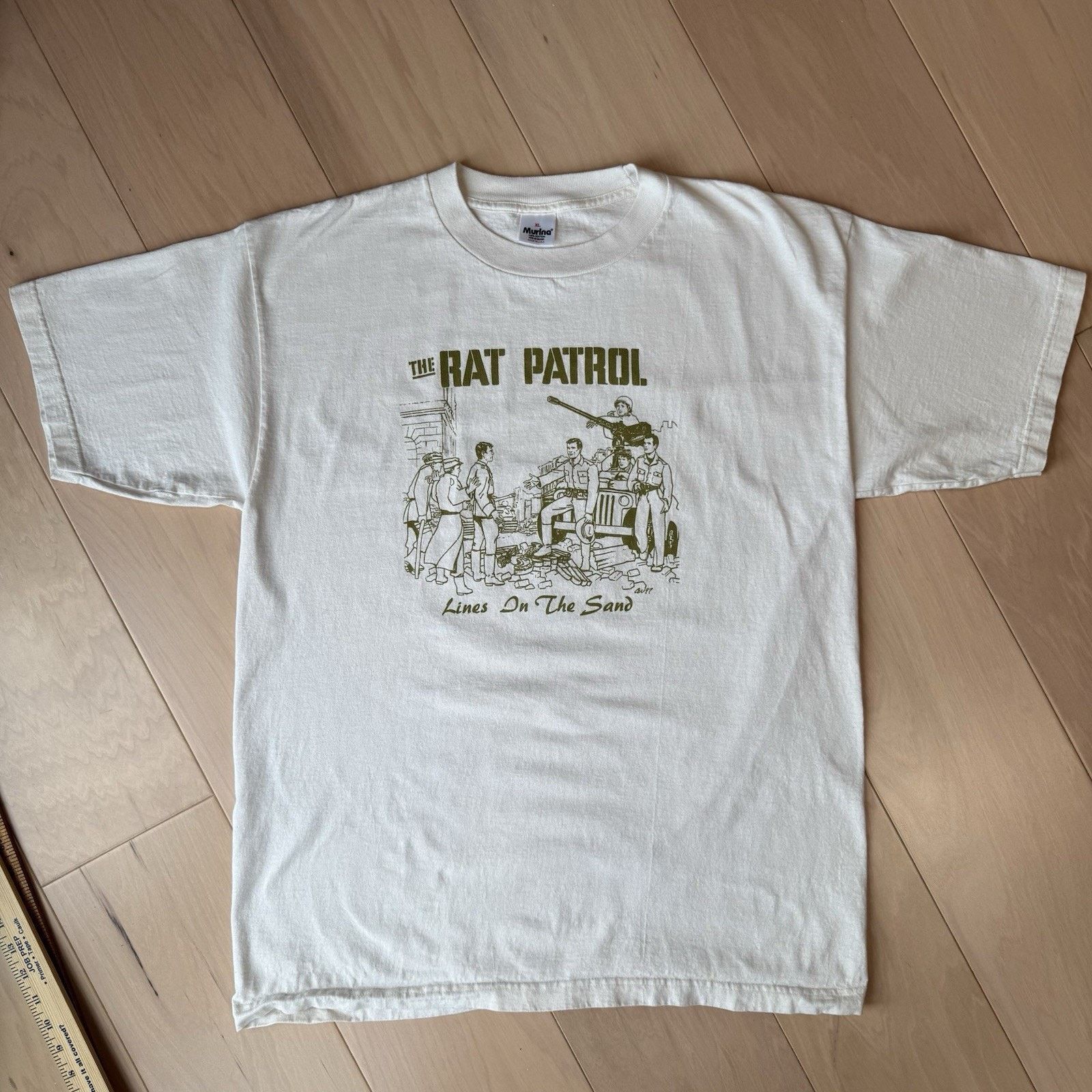 Vintage Vintage The Rat Patrol Shirt XL Cream 90s Lines In The Sand Size US XL / EU 56 / 4 - 2 Thumbnail