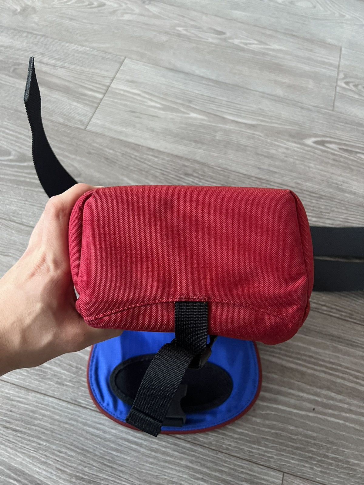Crumpler ‼️Crumpler Vintage Stamp Claimer Avant Garde Bens Pizza Bag‼️ Size ONE SIZE - 20 Thumbnail