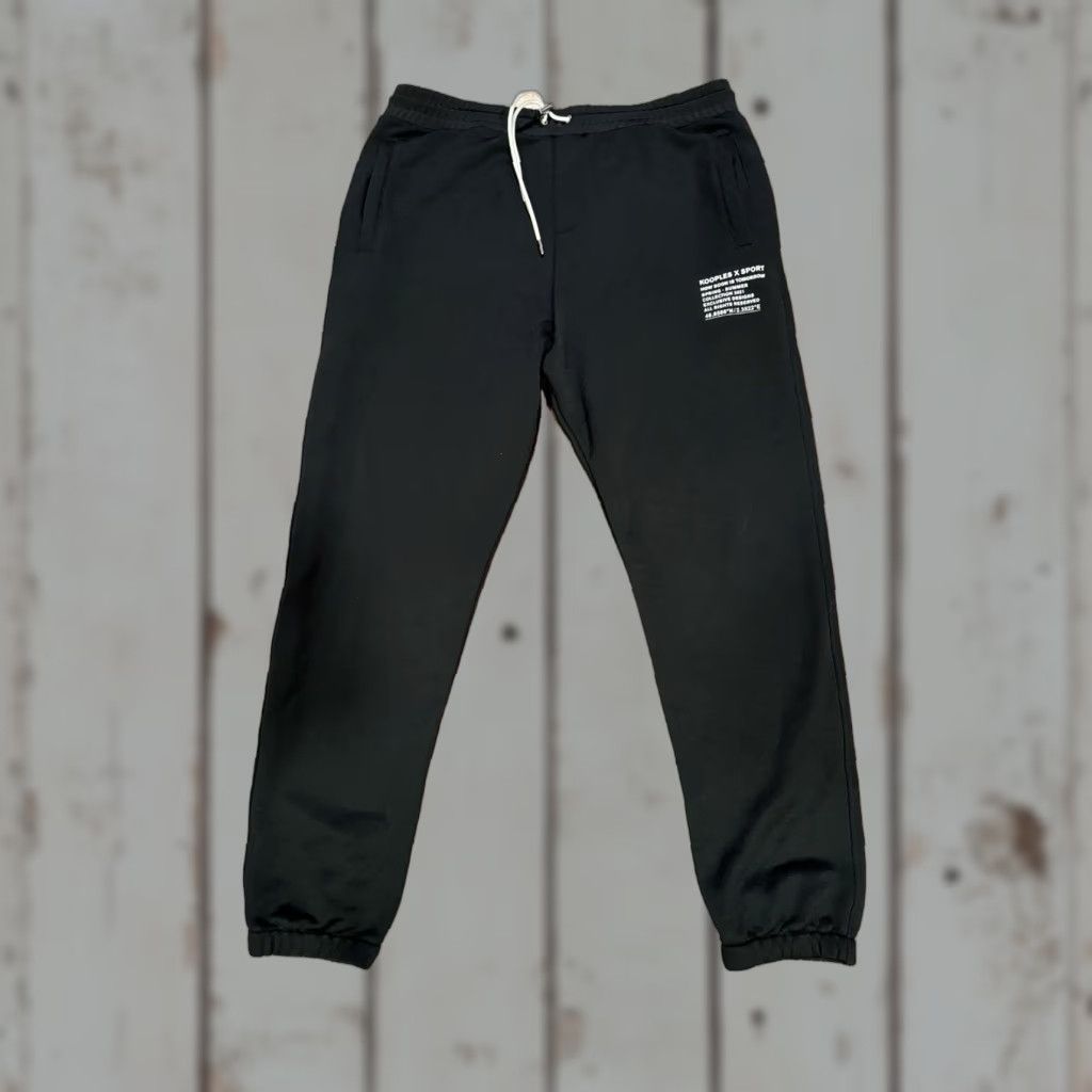 The Kooples THE KOOPLES x SPORT SLIM FIT SWEATPANTS/JOGGERS L TECH FABRIC XL BLACK Men Pants Jogger Slim Brew Size US 36 / EU 52 - 1 Thumbnail