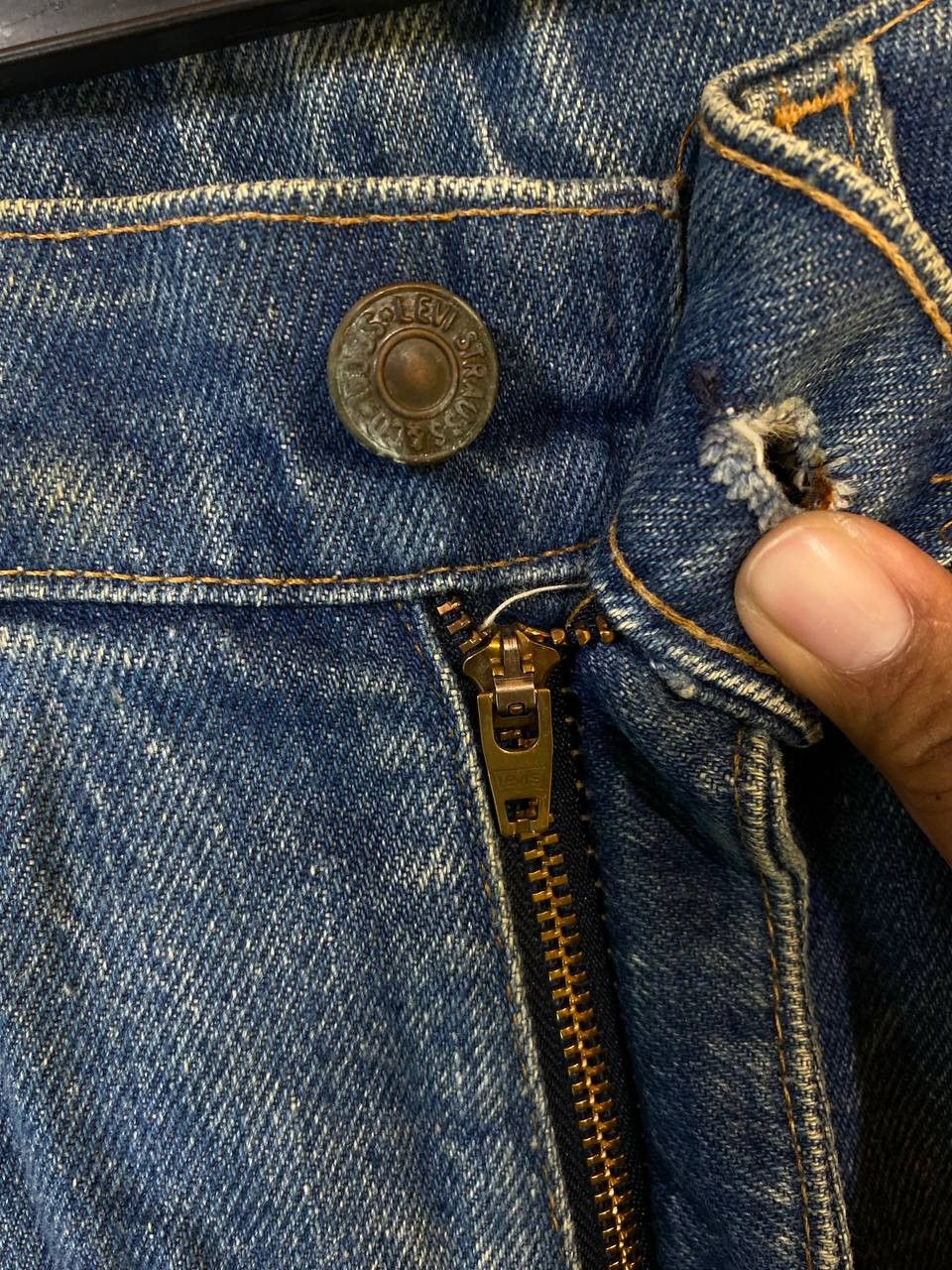Levi's vintage levis 646 bootcut flare denim nice design Size US 33 - 8 Thumbnail