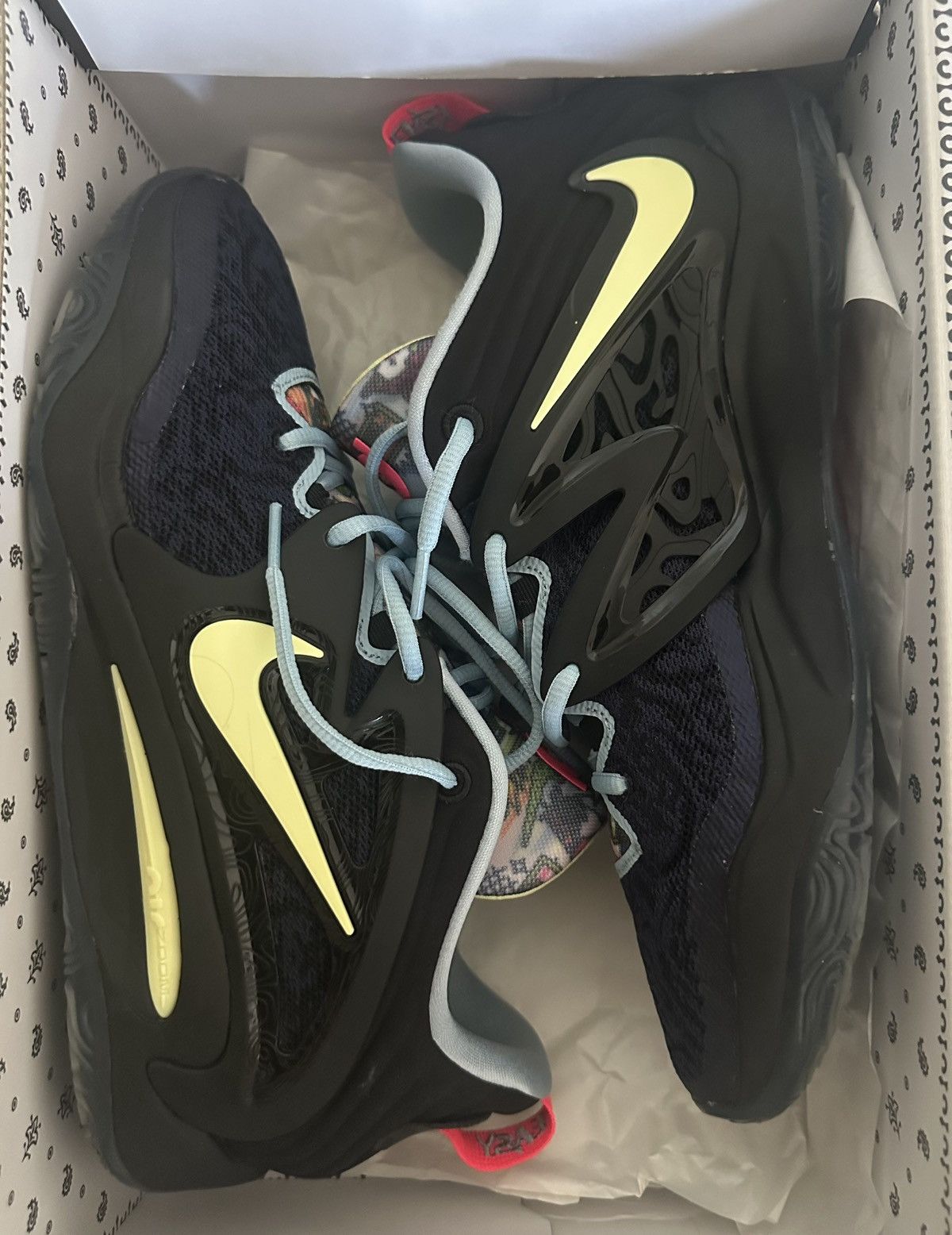 Nike Nike KD 15 Beginnings Size US 12 / EU 45 - 1 Thumbnail