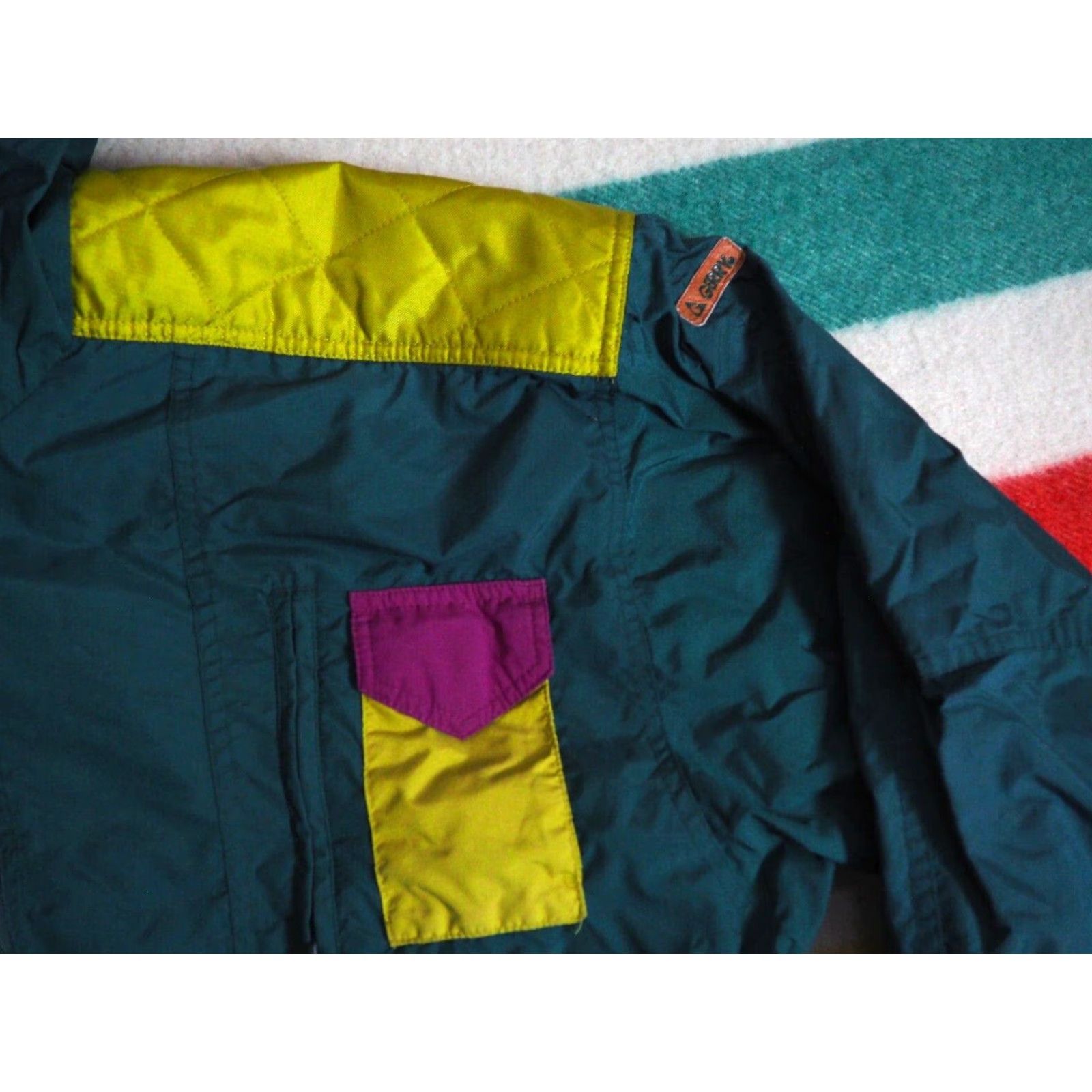 Vintage VINTAGE Gerry Anorak Windbreaker Outdoor Shell Jacket Mens L Green 80s Nylon Outdoor Mens L Green 1980s Size US L / EU 52-54 / 3 - 6 Thumbnail