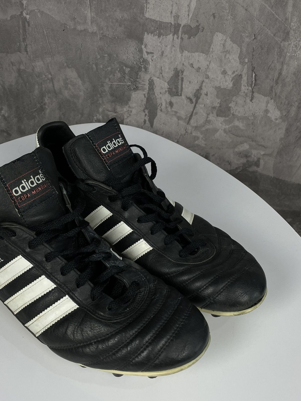 Adidas Vintage 1998’s Adidas Copa Mundial Football Boots Size US 9.5 / EU 42-43 - 4 Thumbnail