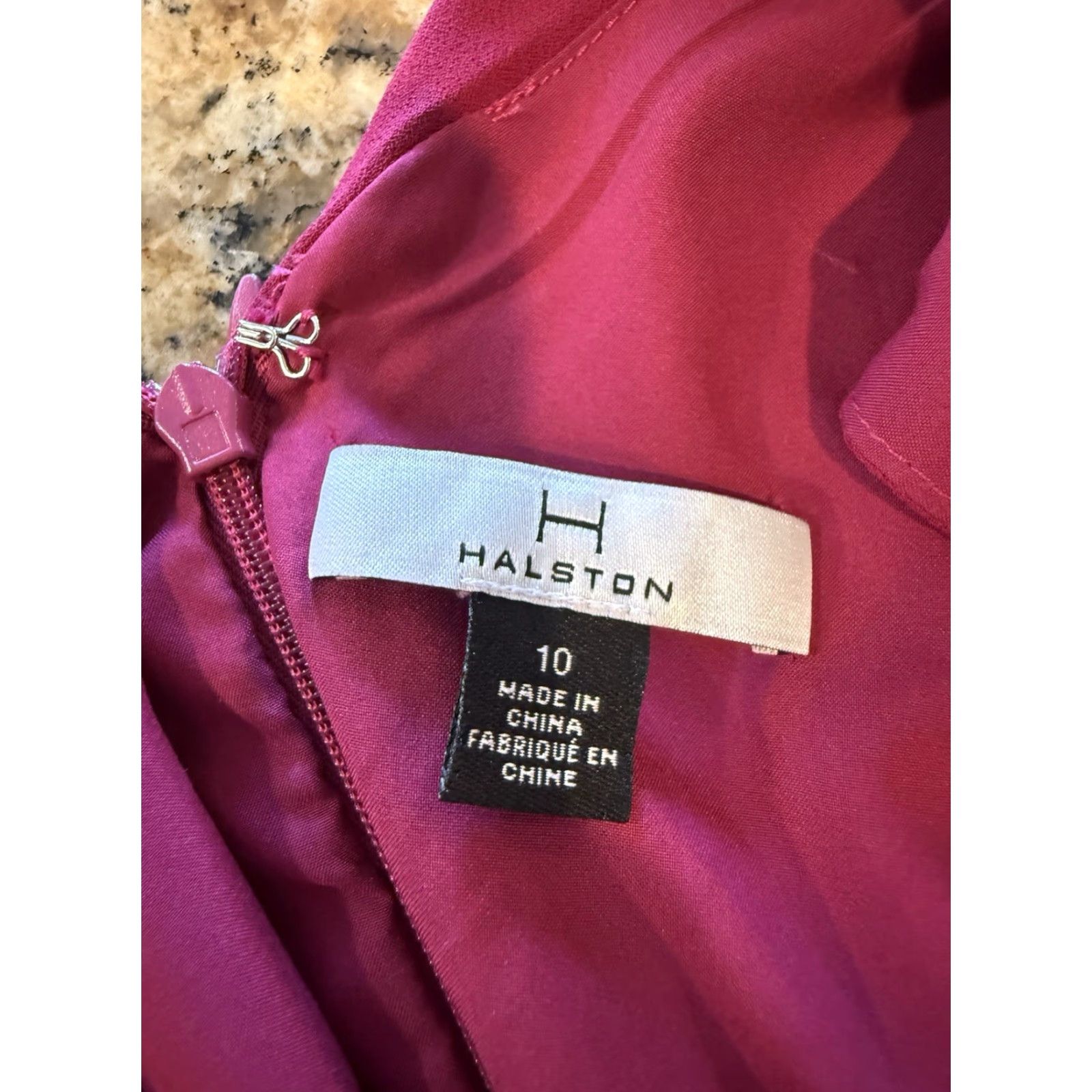 Vintage H HALSTON Dark Pink Wild Berry Cape Sleeve Dress 10 Cocktail Wedding Womens Short Sheath New with Tags Size L / US 10 / IT 46 - 7 Thumbnail