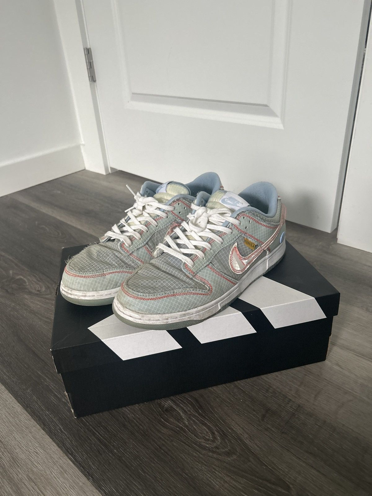 Nike Nike Dunk Low Union Passport Pack Argon Size US 10 / EU 43 - 1 Thumbnail
