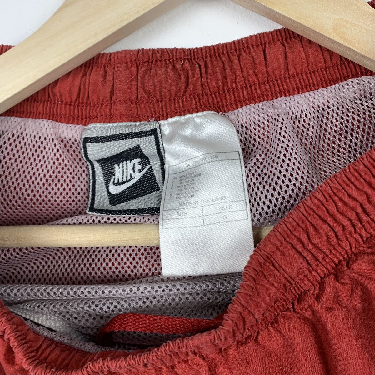 Nike Vintage Nike Retro Swim Nylon Shorts Red Size L Drill Style Size US 34 / EU 50 - 8 Thumbnail