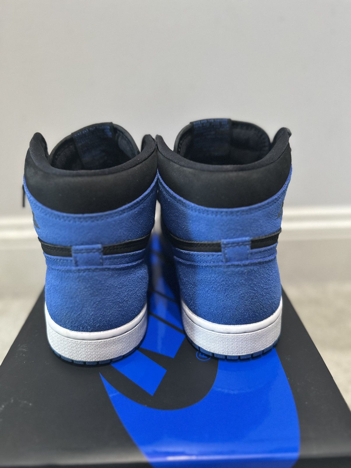 Jordan Brand Air Jordan 1 Retro High OG ‘Royal Reimagined’ Size US 9 / EU 42 - 4 Thumbnail