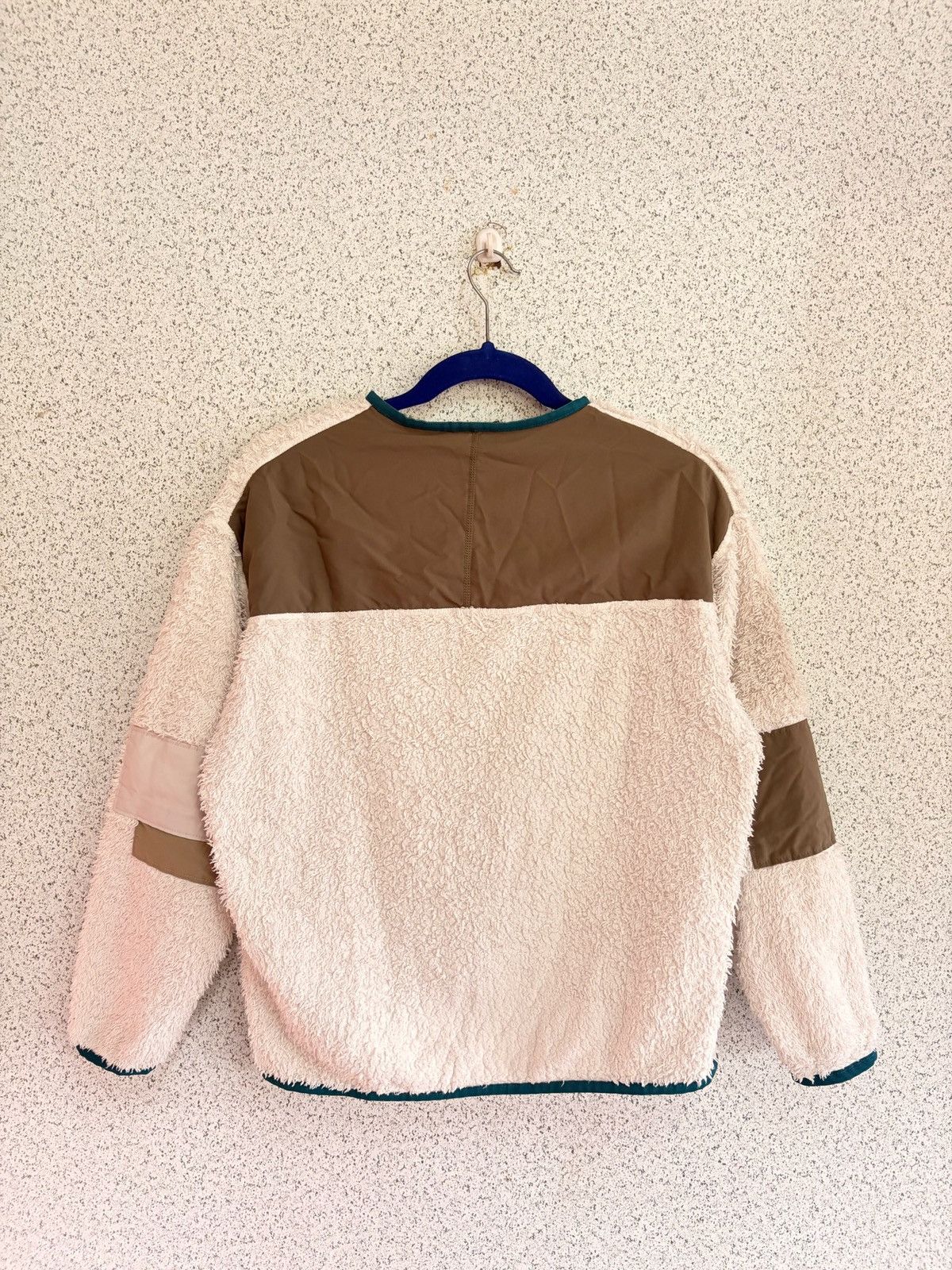 Nike Nike WILD Creme Tone Outdoor Fleece Jacket S41 for Women 🔥 Size XS / US 0-2 / IT 36-38 - 3 Thumbnail