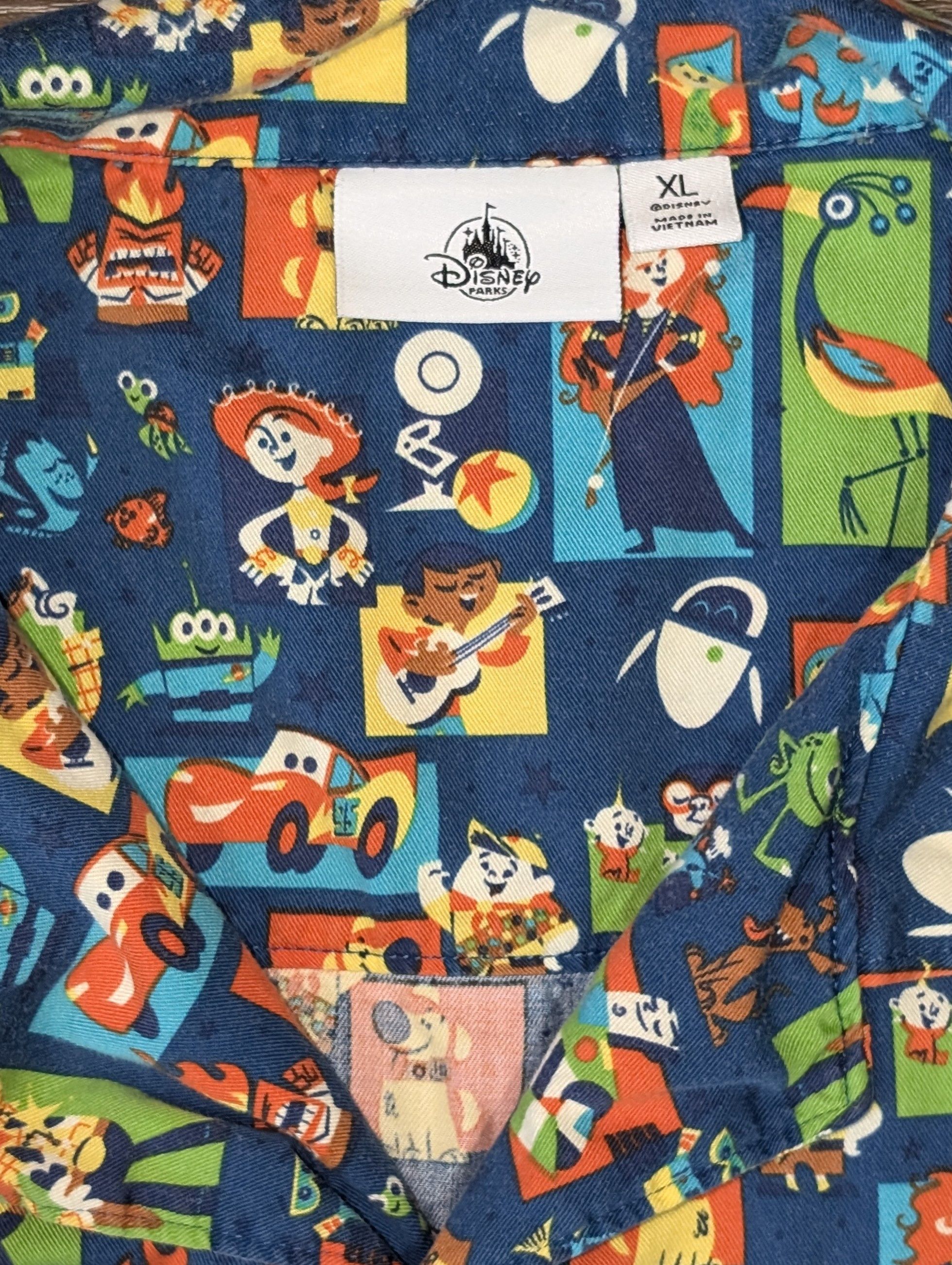 Disney Disney Parks World of Pixar button up shirt - SIZE XL Size US XL / EU 56 / 4 - 3 Thumbnail