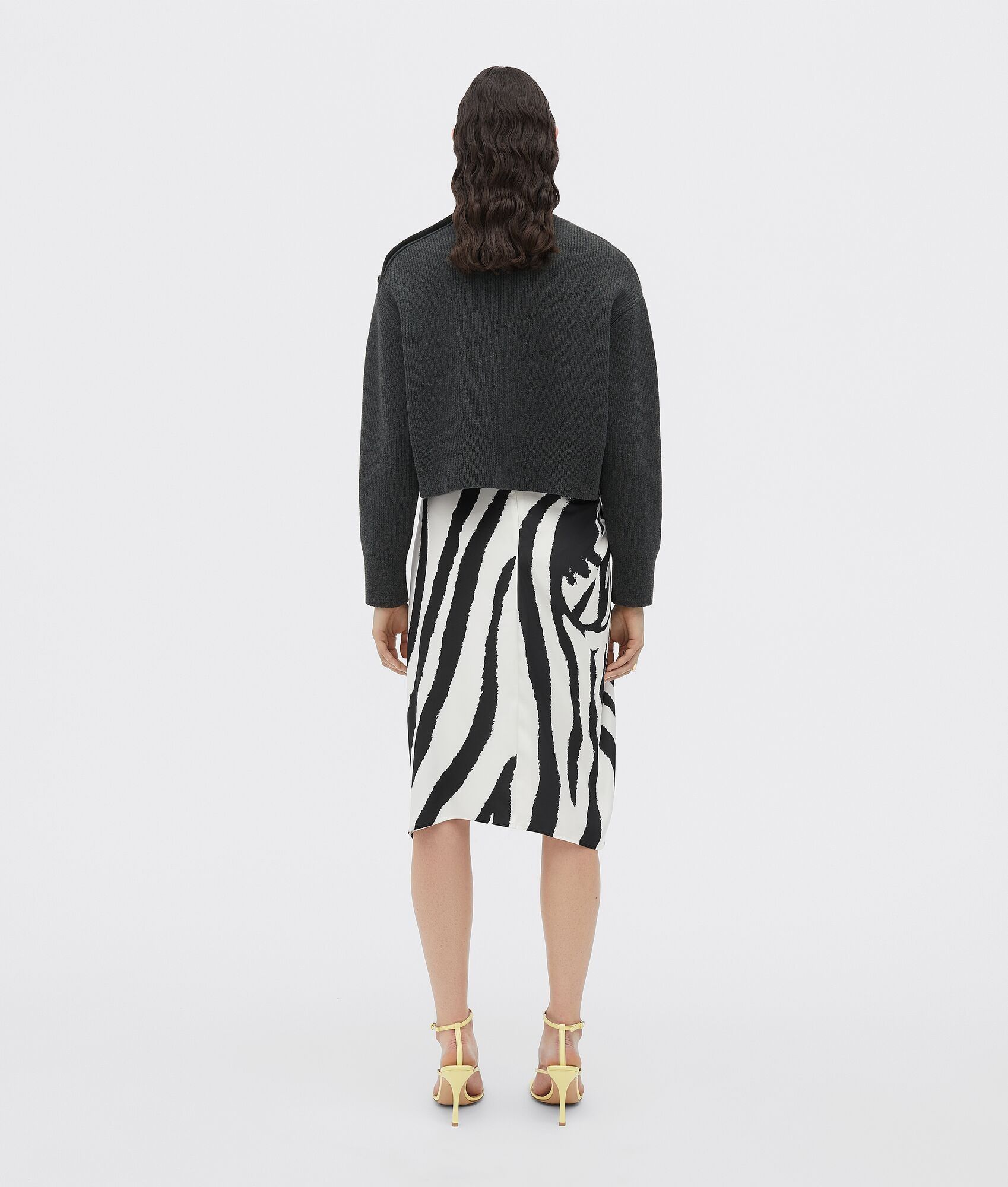 Bottega Veneta o1bcso1str0225 Jumper in Slate Grey Size XS / US 0-2 / IT 36-38 - 3 Thumbnail