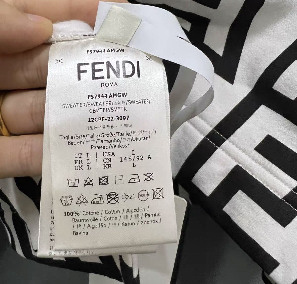 Fendi FENDI Capsule All-Over Letter Print Cropped Sweatshirt J41 Size L / US 10 / IT 46 - 5 Thumbnail