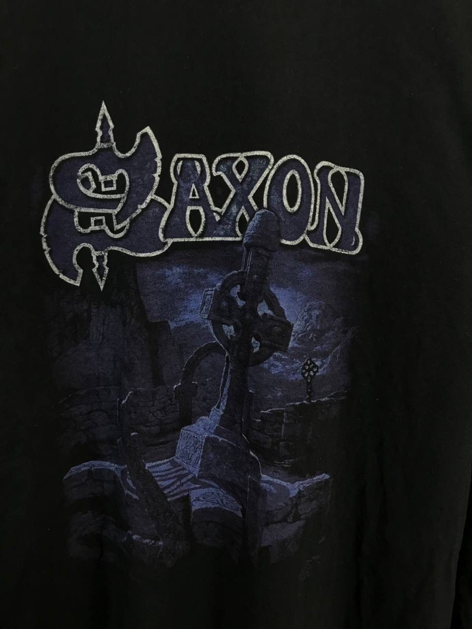 Band Tees Saxon vintage rock band tee Size US XL / EU 56 / 4 - 3 Thumbnail