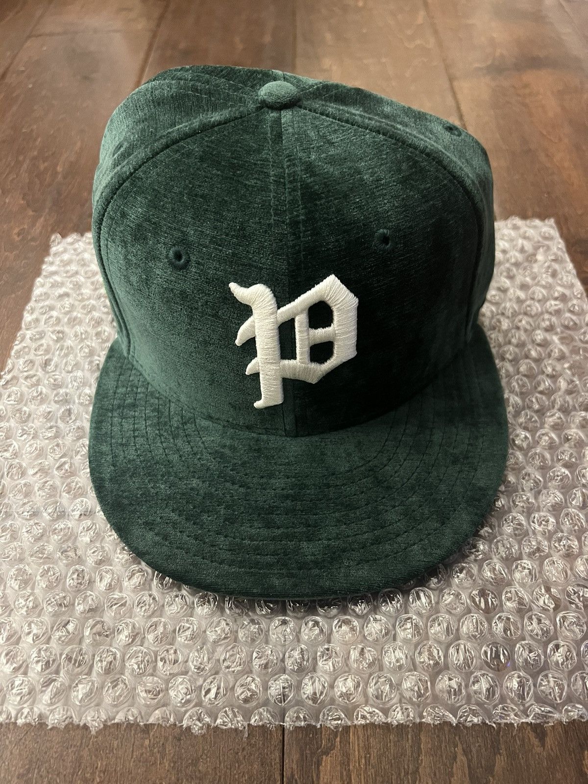Hat Club 7 1/4 Hat Club New Era 59Fifty Holiday Party Phillies Green Size ONE SIZE - 1 Thumbnail