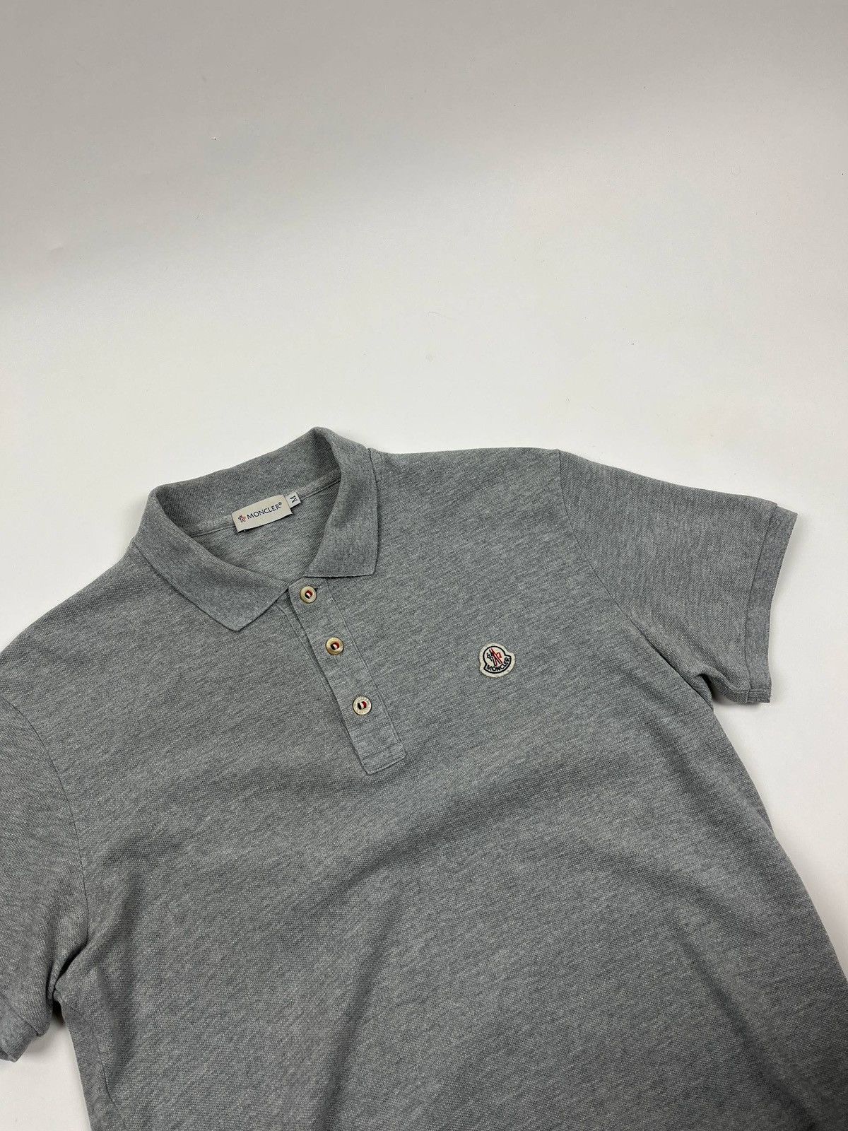 Moncler Maglia Polo Manica Corta Shirt Logo Patch Size US M / EU 48-50 / 2 - 1 Thumbnail