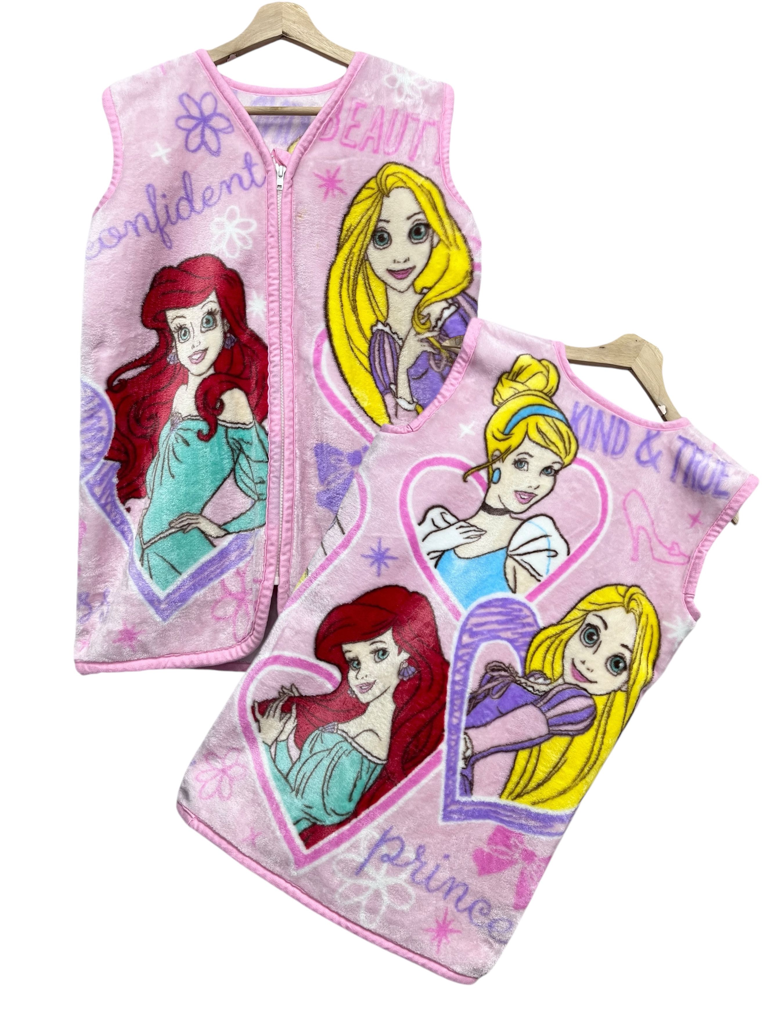 DOPE❤️Vintage Disney PRINCESS Character Fluffy Fleece Vest