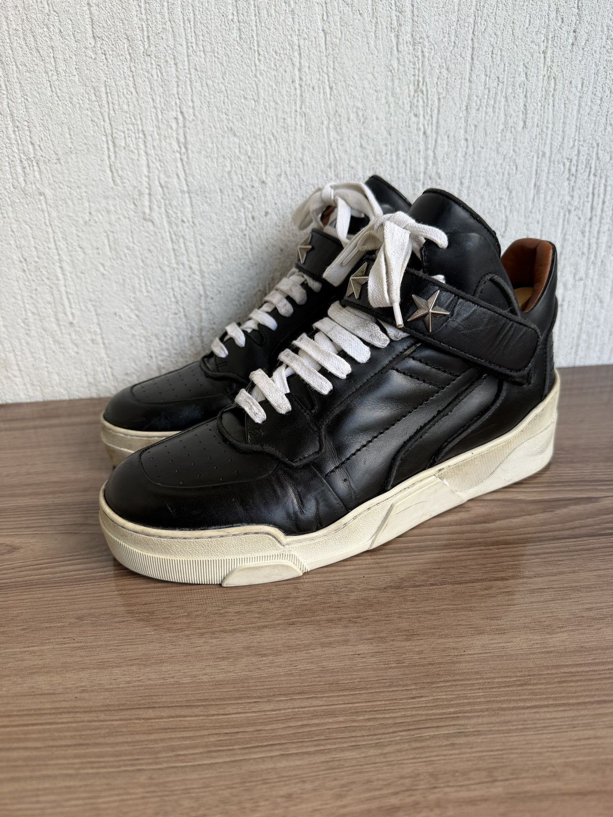 Givenchy × Riccardo Tisci Givenchy Riccardo Tisci Tyson Studded