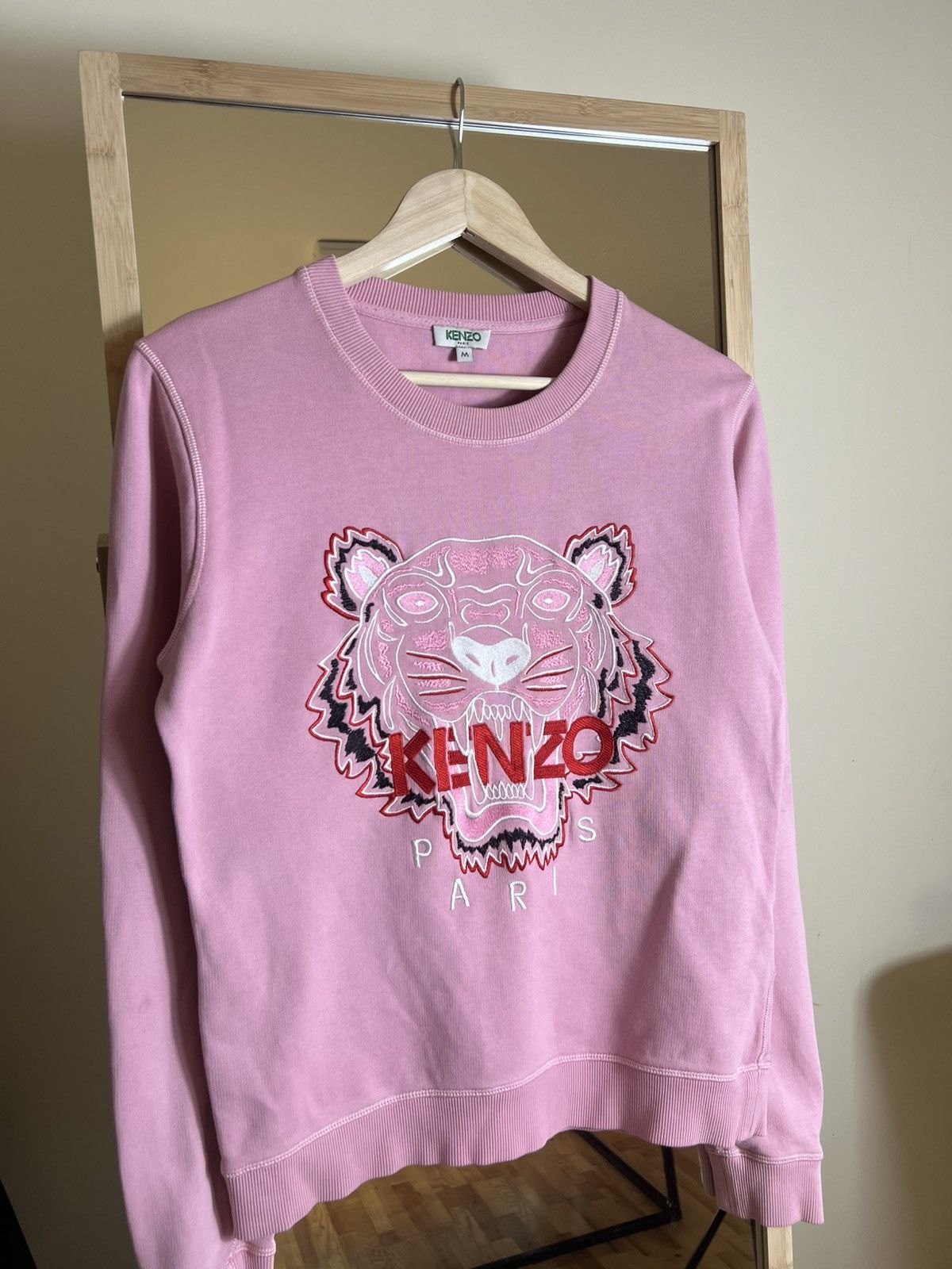Kenzo Women’s Vintage Y2K Kenzo Sweatshirt Pink Big Logo Size M / US 6-8 / IT 42-44 - 3 Thumbnail
