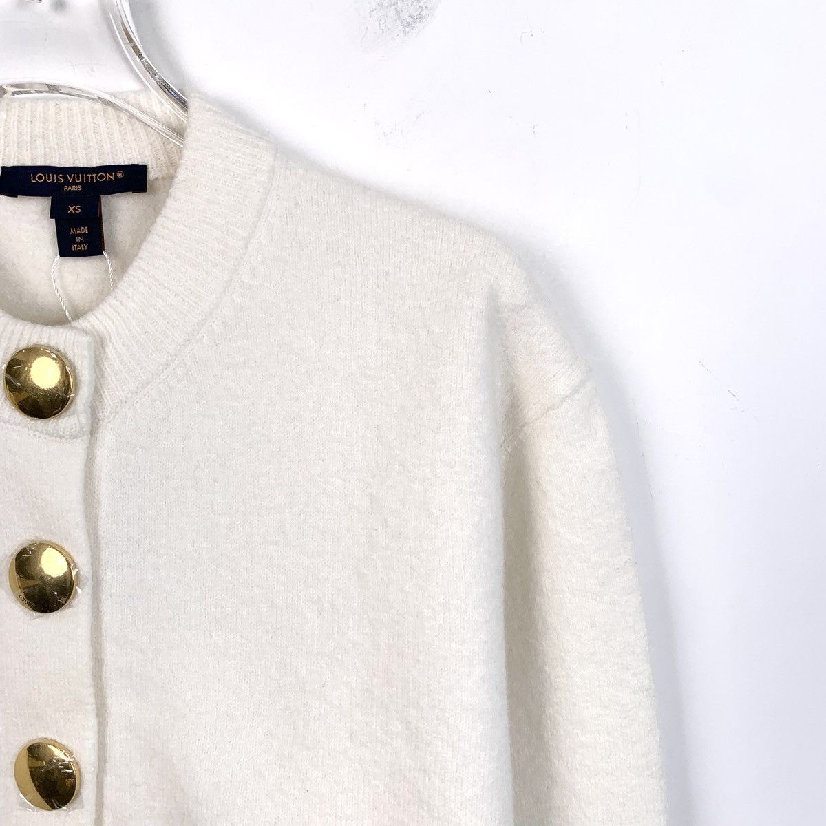 Louis Vuitton Louis Vuitton 2023 White Merino Wool Knitted Cardigan K26WX Size XS / US 0-2 / IT 36-38 - 3 Thumbnail