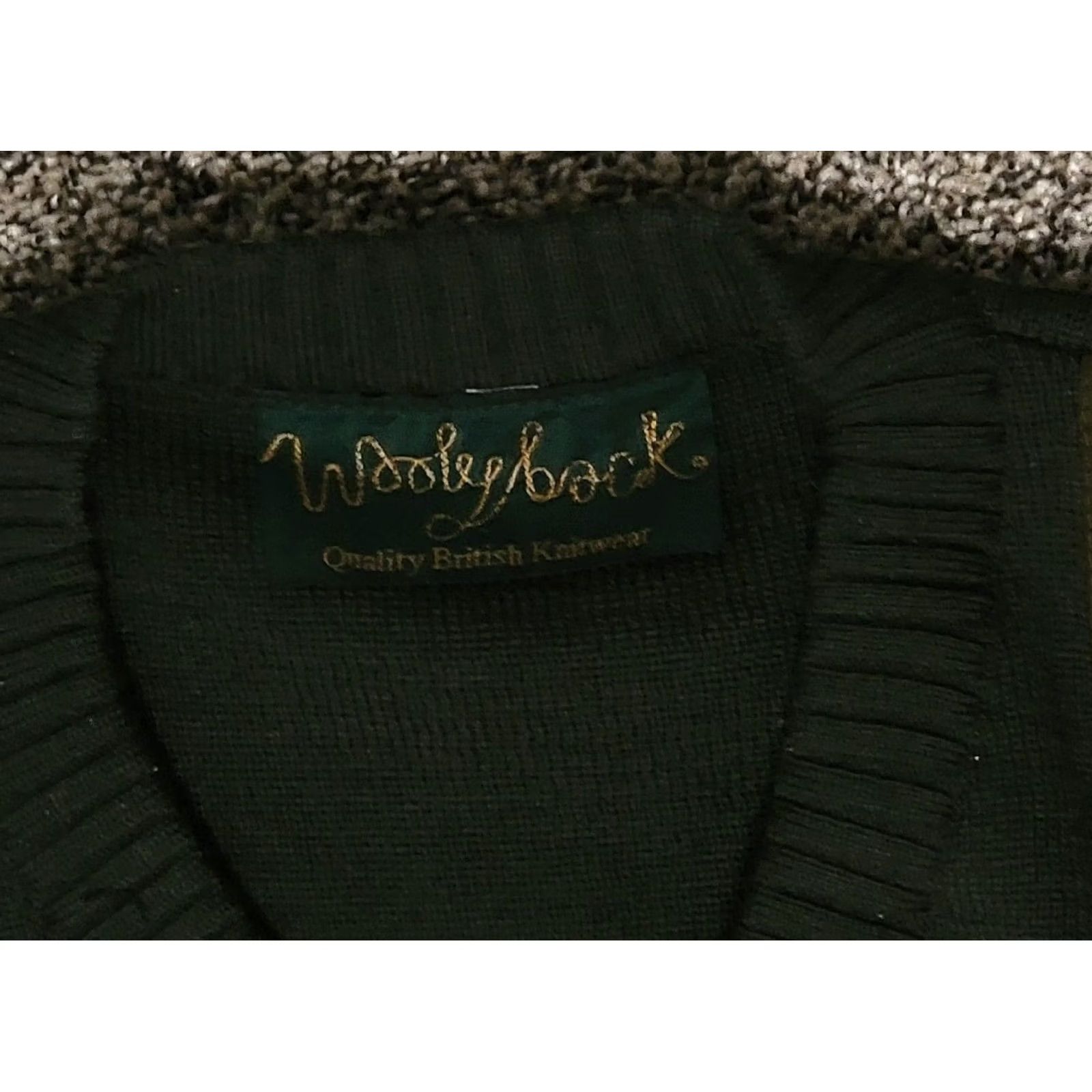 Vintage Woolyback Green Wool Heavy knit Suede Elbow Patch Sweater Large Size US L / EU 52-54 / 3 - 3 Thumbnail