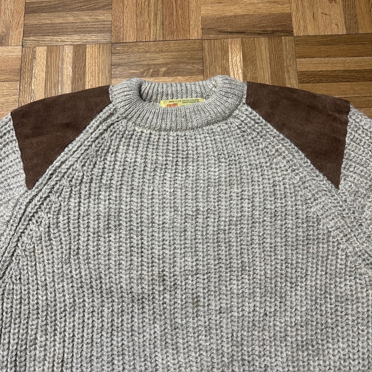 Vintage Vintage Highland Club wool sweater Size US L / EU 52-54 / 3 - 3 Thumbnail