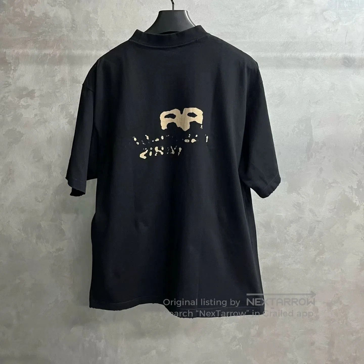 Balenciaga Balenciaga Black Letter Print Crewneck T. Size US M / EU 48-50 / 2 - 2 Thumbnail